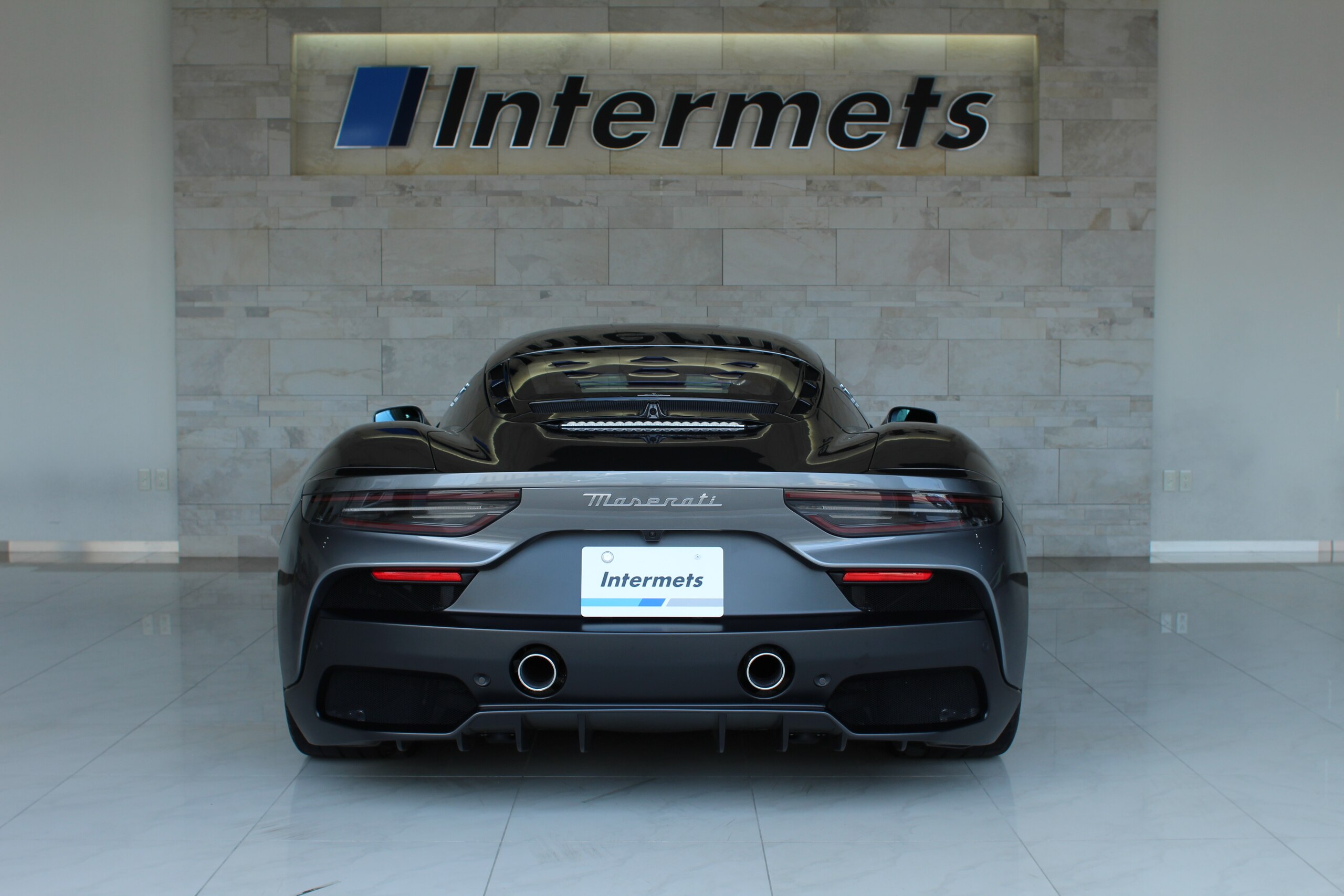 Maserati MC20 (photo: 6)