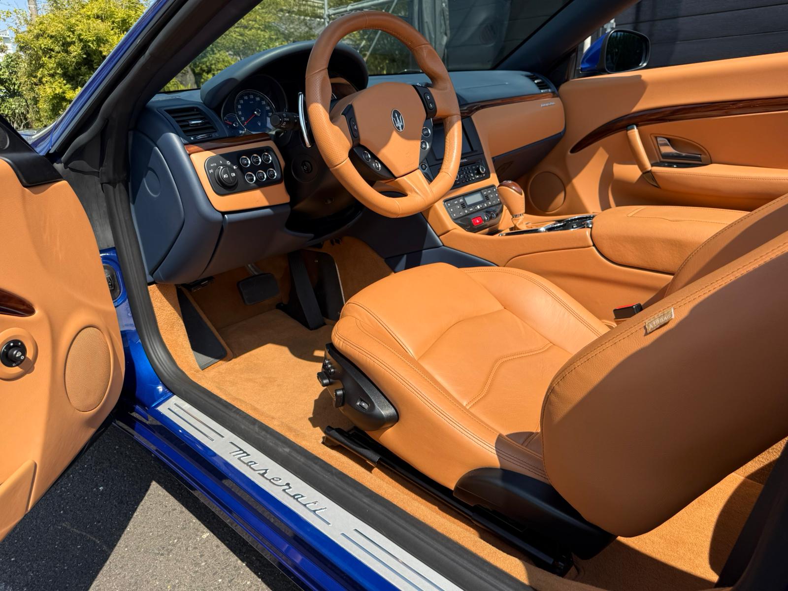 Maserati GranCabrio Sport (photo: 10)