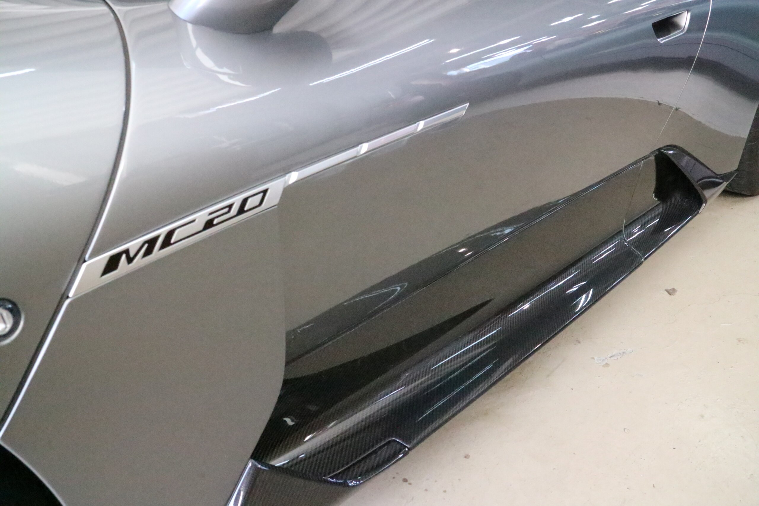 Maserati MC20 (photo: 12)