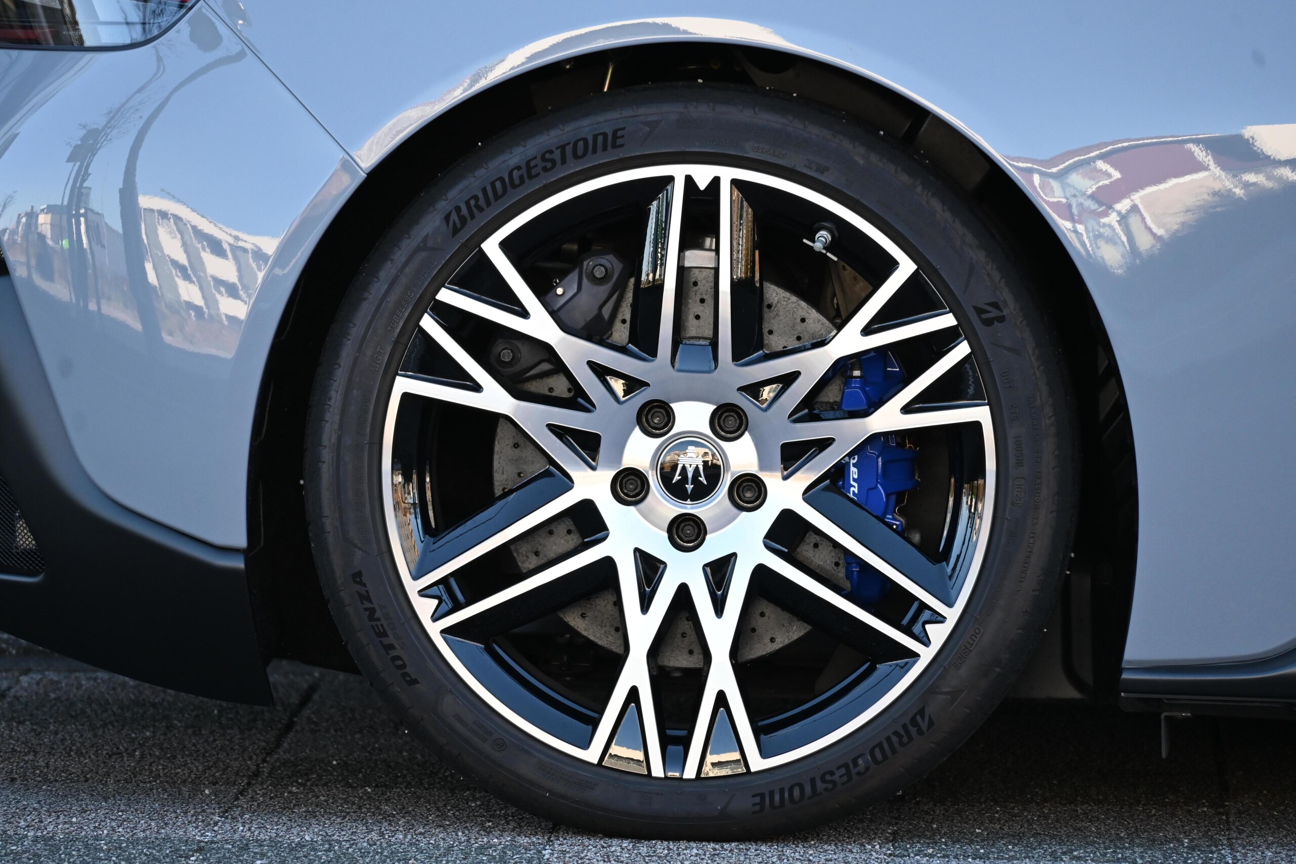 Maserati MC20 Cielo 2023 for sale from Japan - image 24