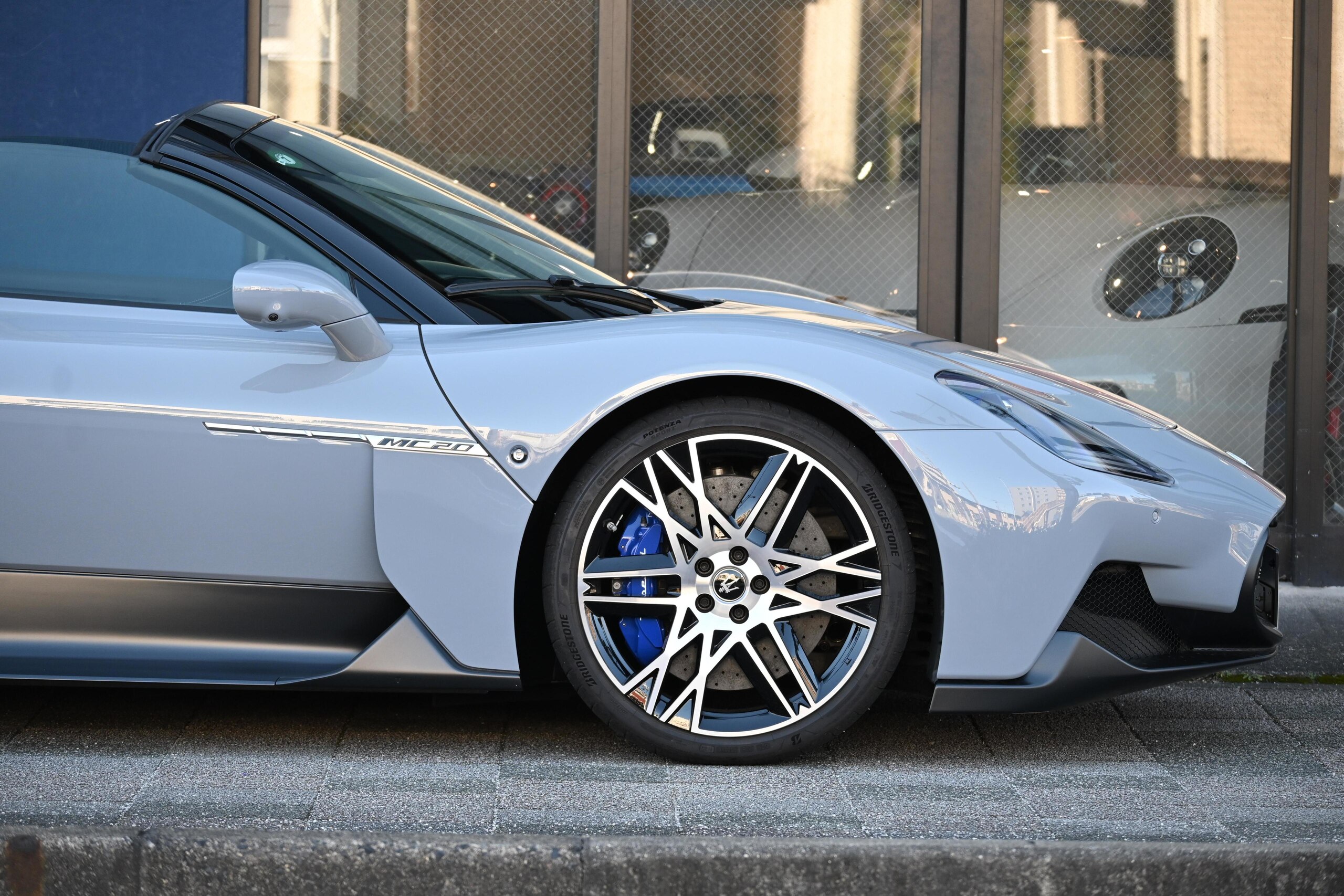 Maserati MC20 Cielo 2023 for sale from Japan - image 27