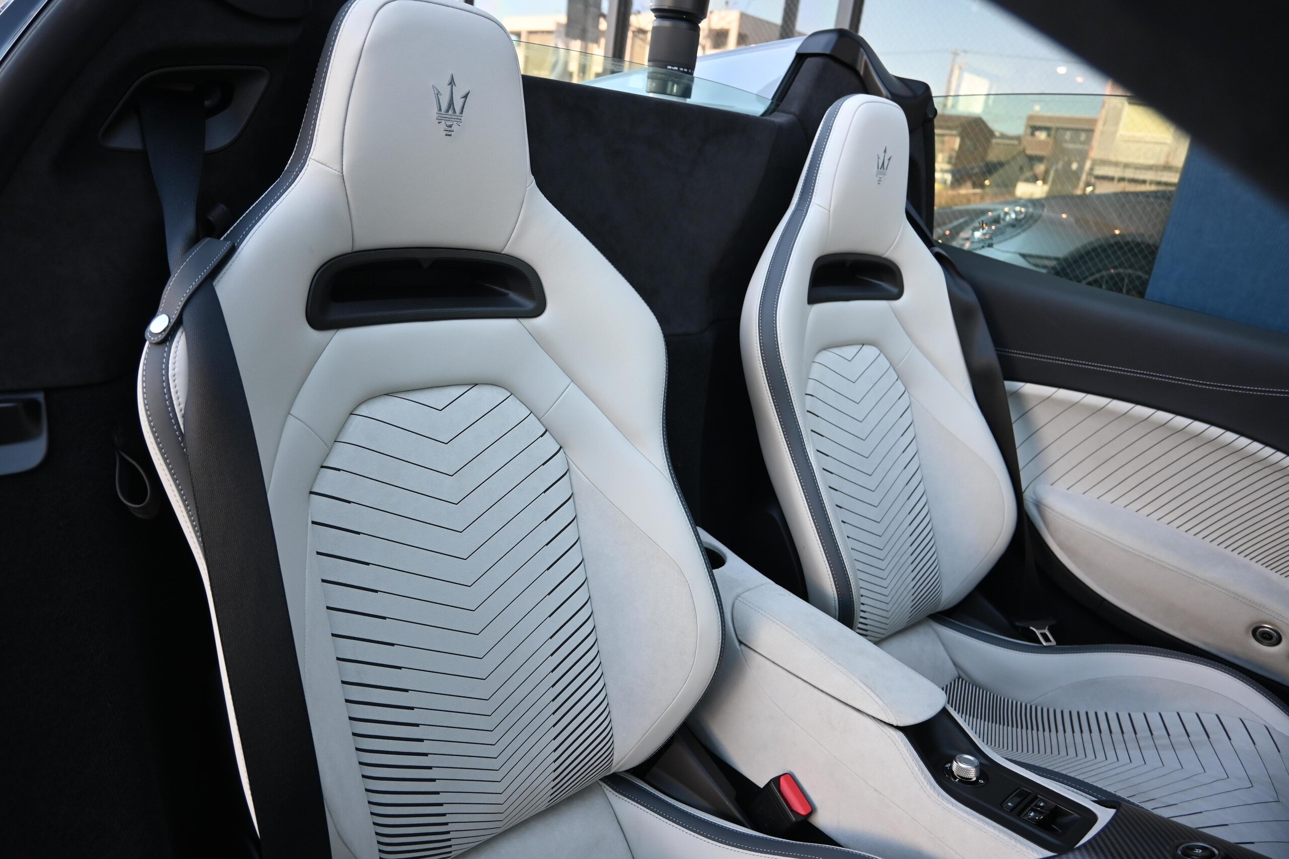 Maserati MC20 Cielo 2023 for sale from Japan - image 41