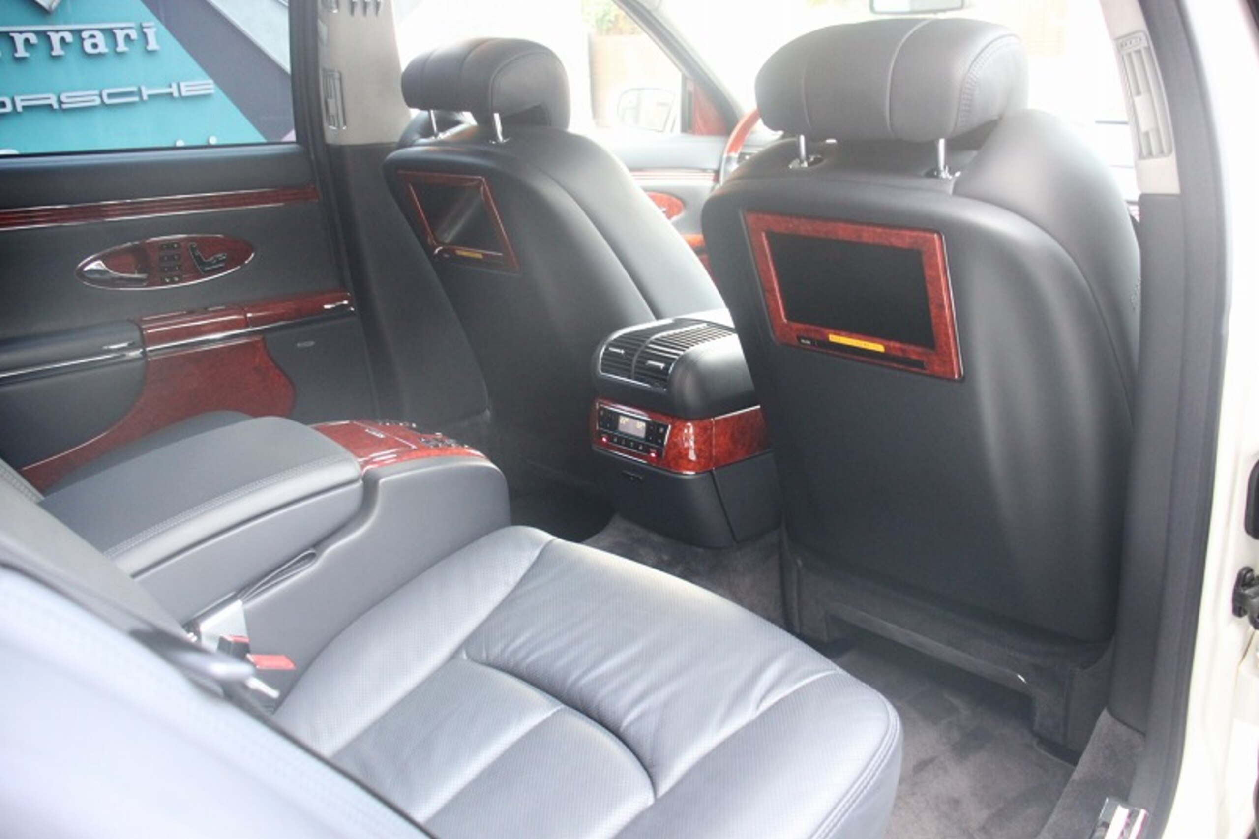 Mercedes Benz Maybach 57 (photo: 23)