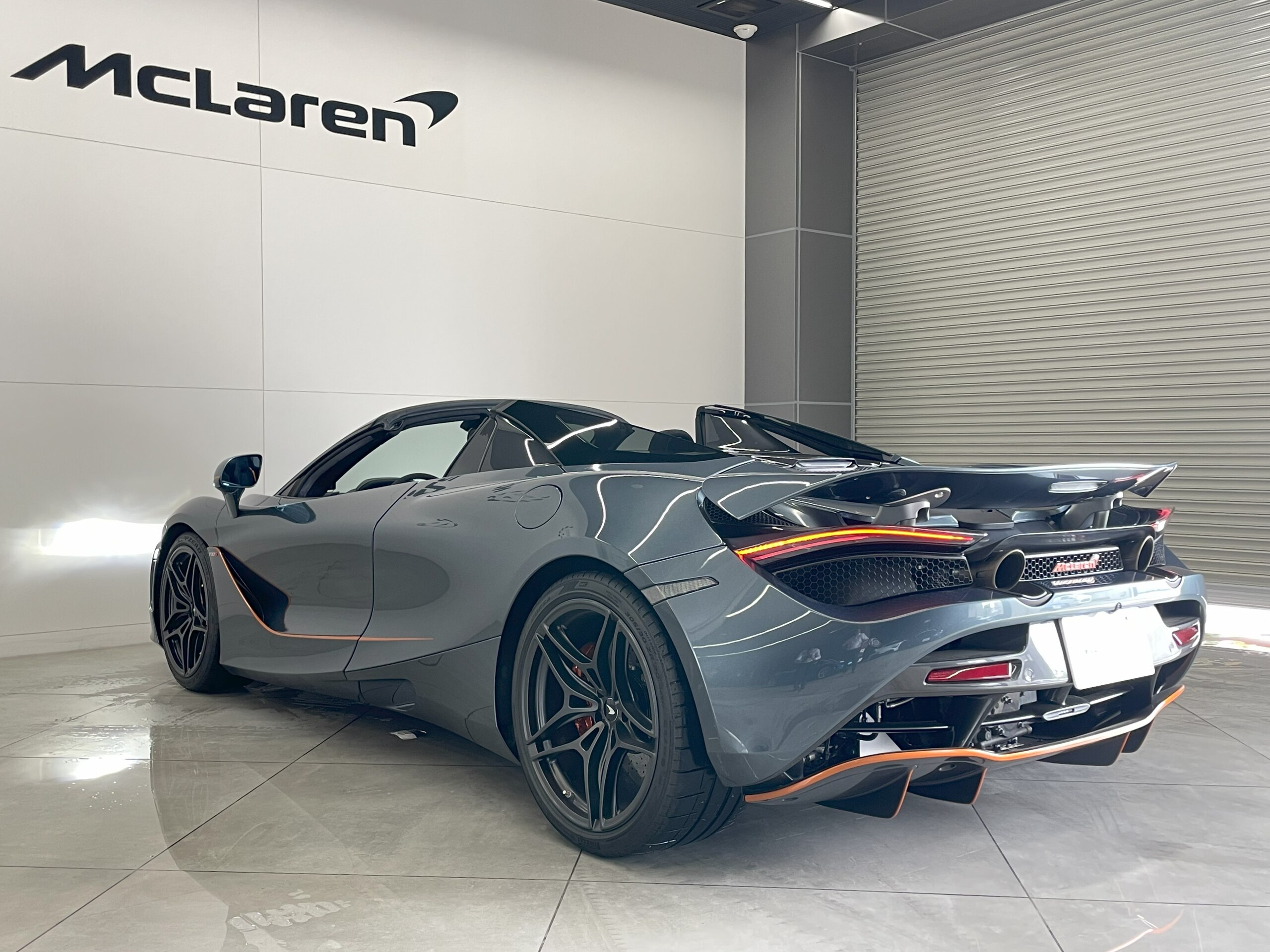 McLaren 720S Spider (photo: 8)