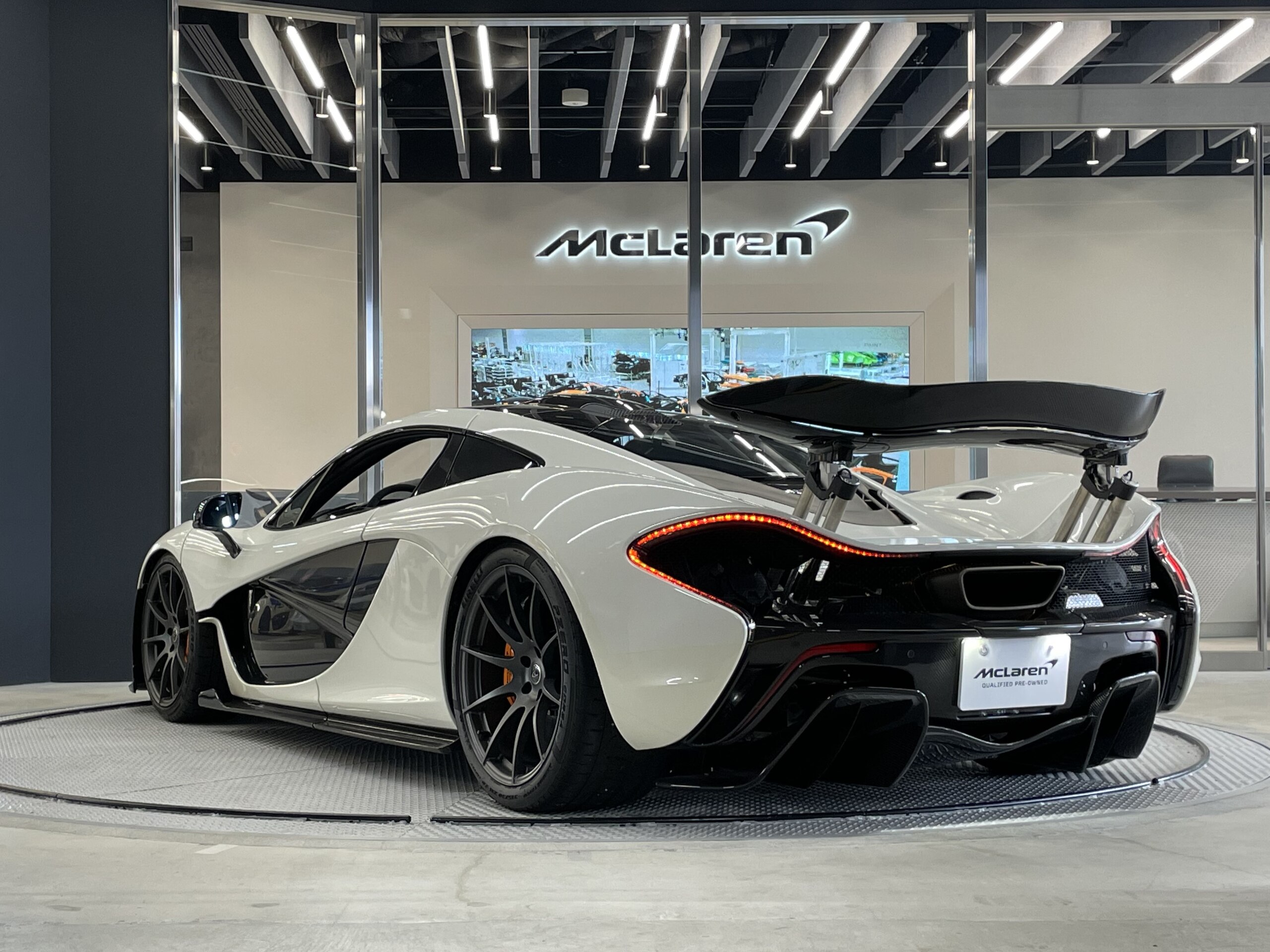 McLaren P1 Limited Edition (photo: 4)