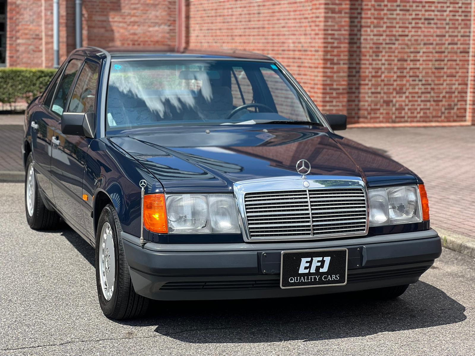 Mercedes 230E 1988