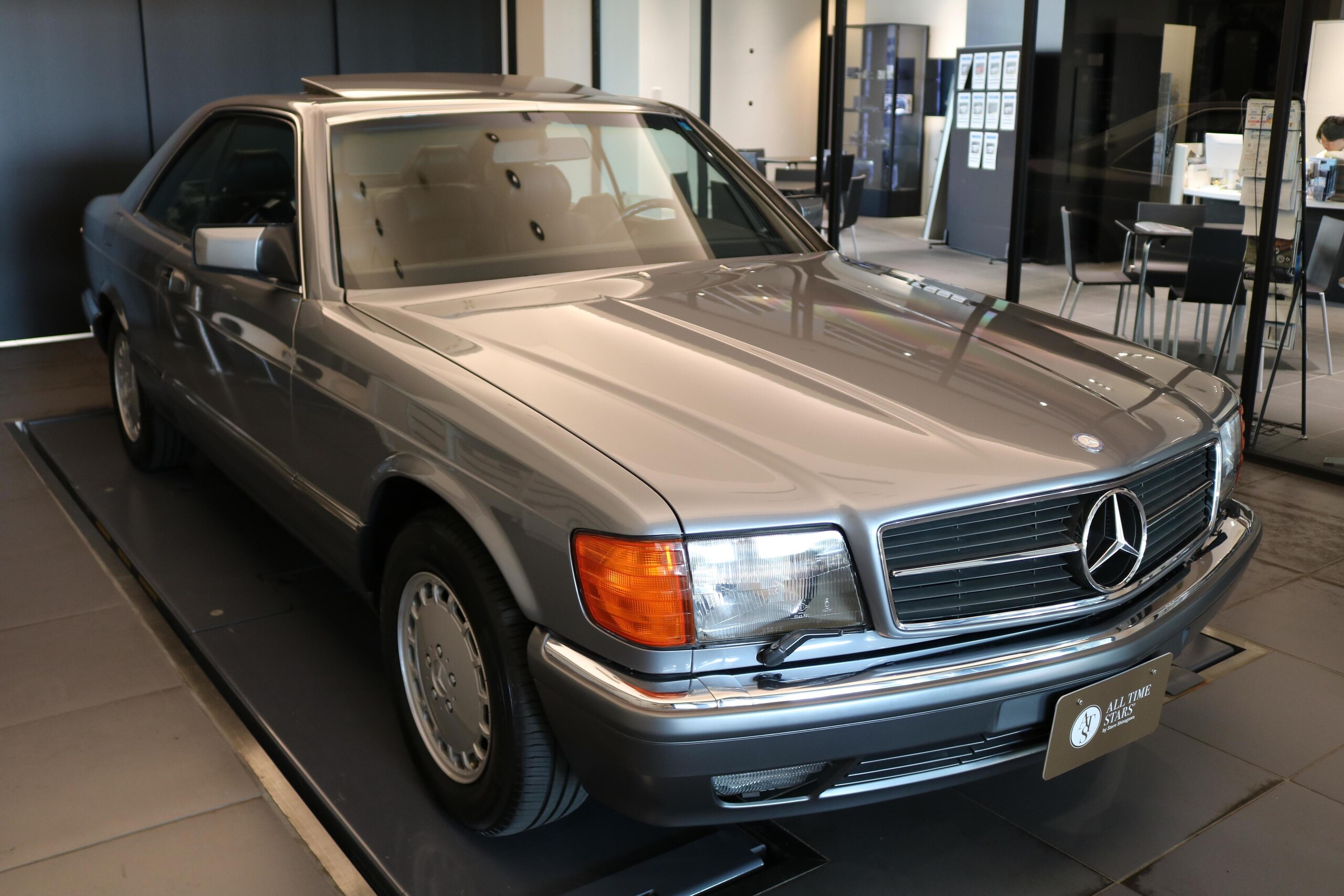 Mercedes Benz 560SEC