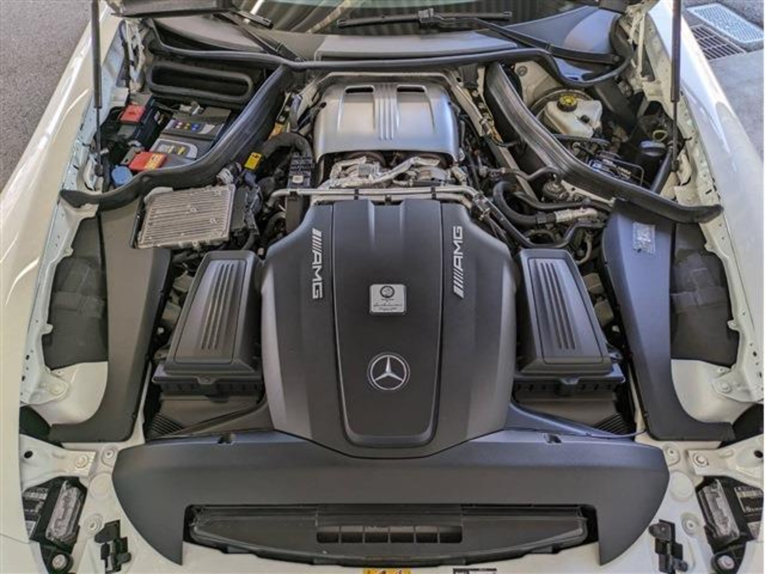 Mercedes Benz AMG GT S (photo: 13)