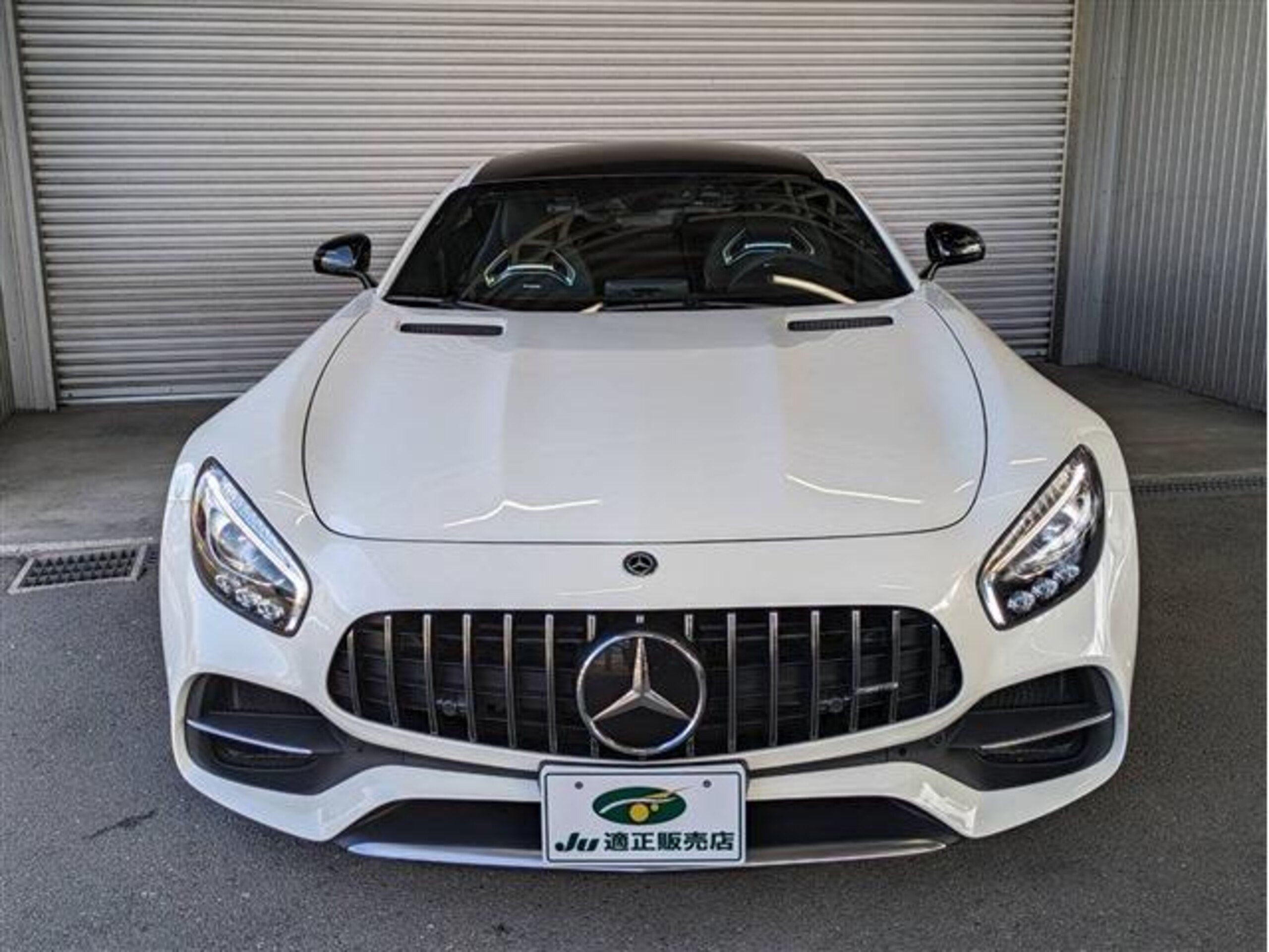 Mercedes Benz AMG GT S (photo: 1)