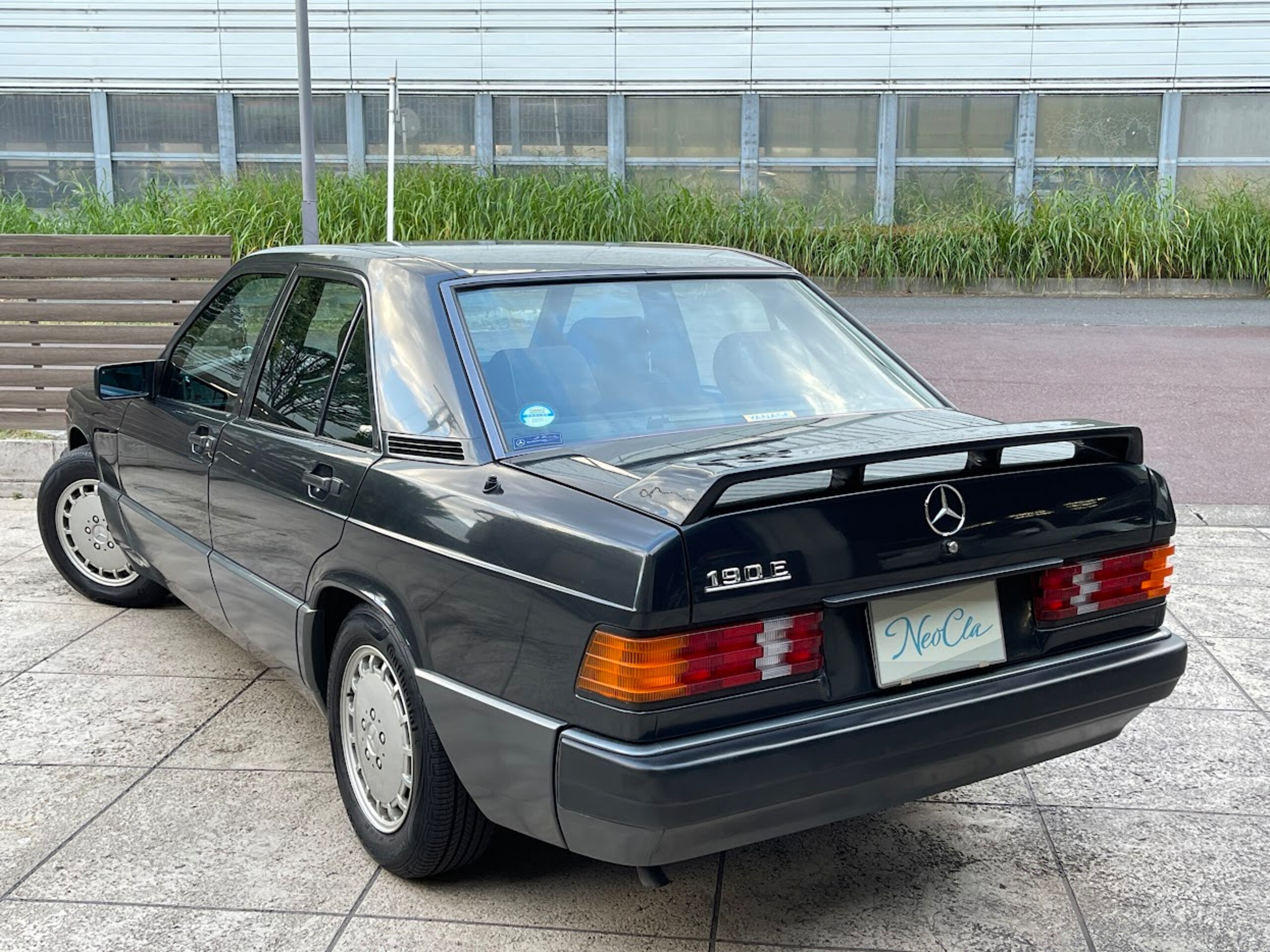 Mercedes Benz 190E (photo: 8)