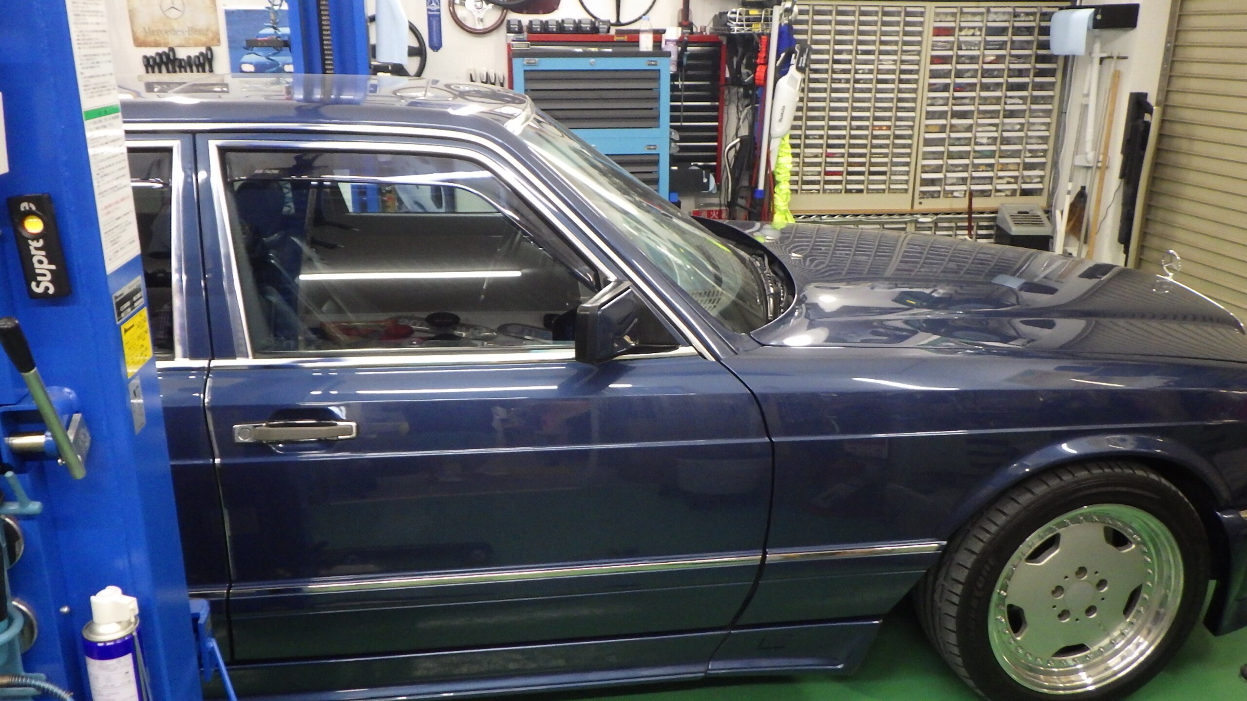 Mercedes Benz 560SEL 6.0 AMG (photo: 3)