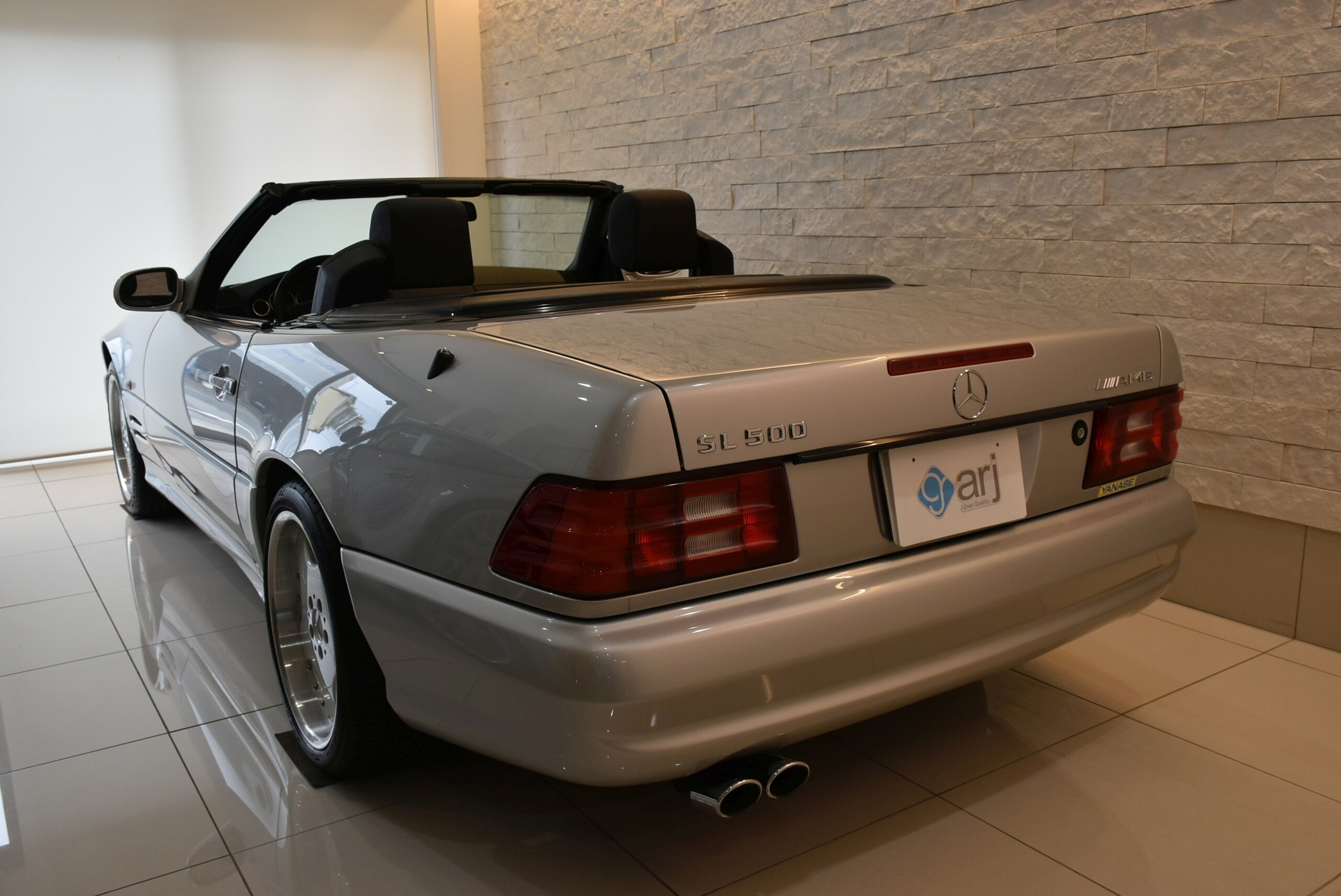 Mercedes Benz SL500 (photo: 4)