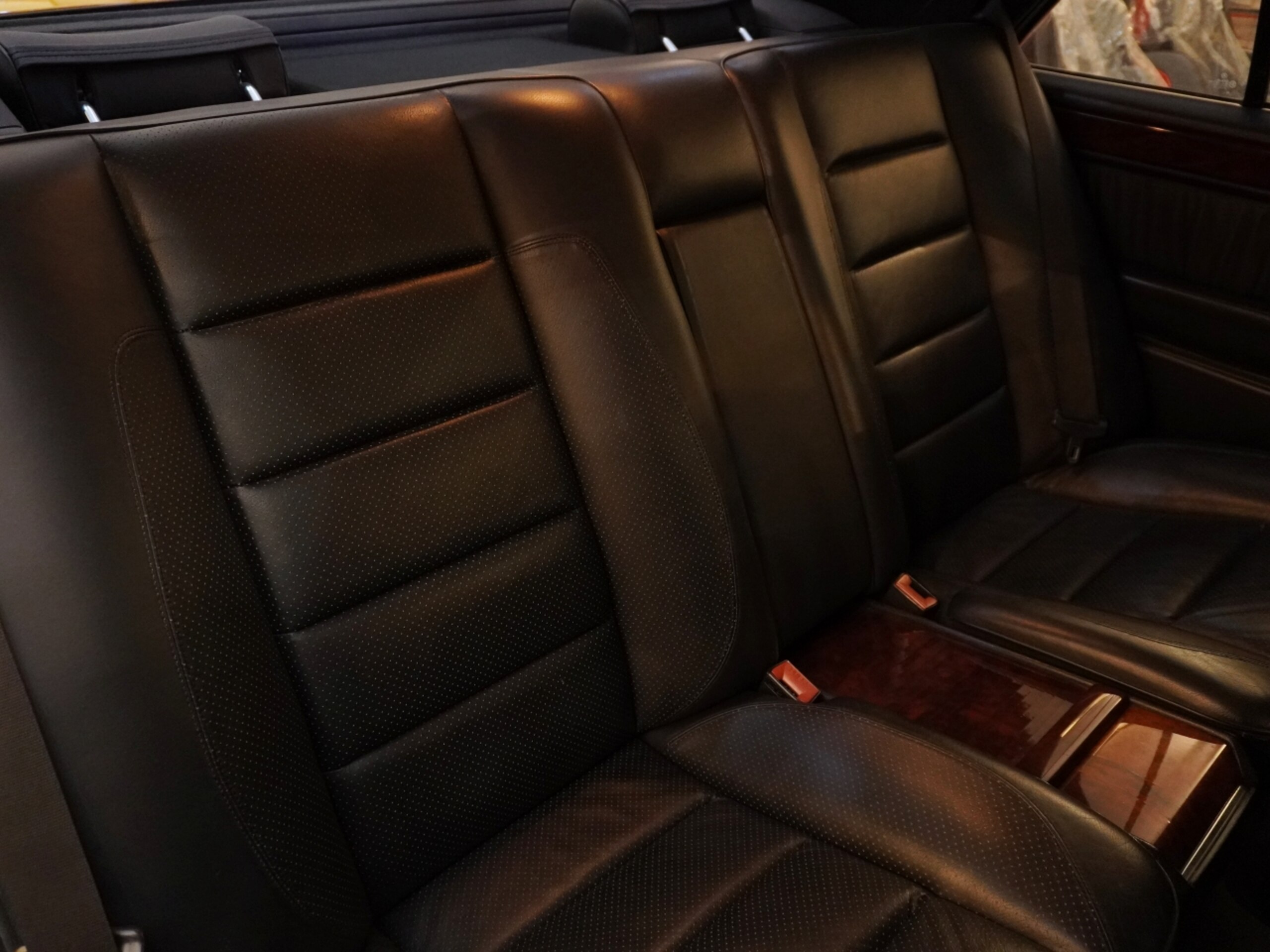 Mercedes Benz E60 AMG (photo: 16)