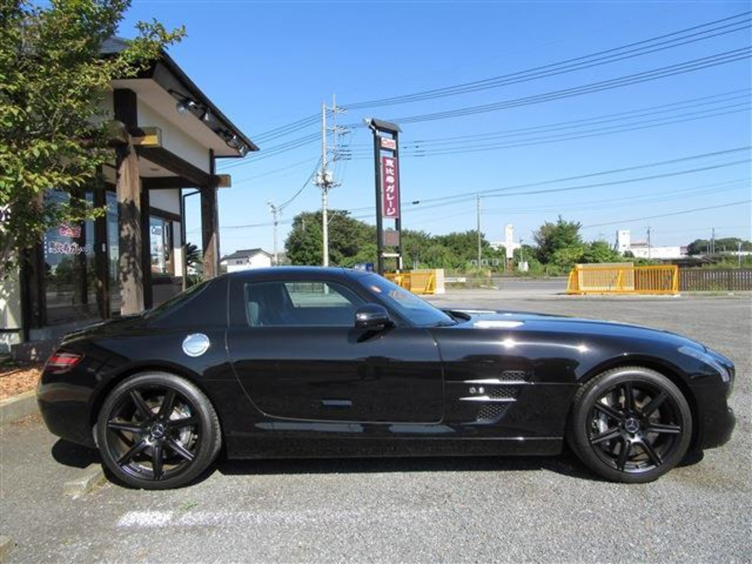 Mercedes Benz SLS AMG (photo: 4)