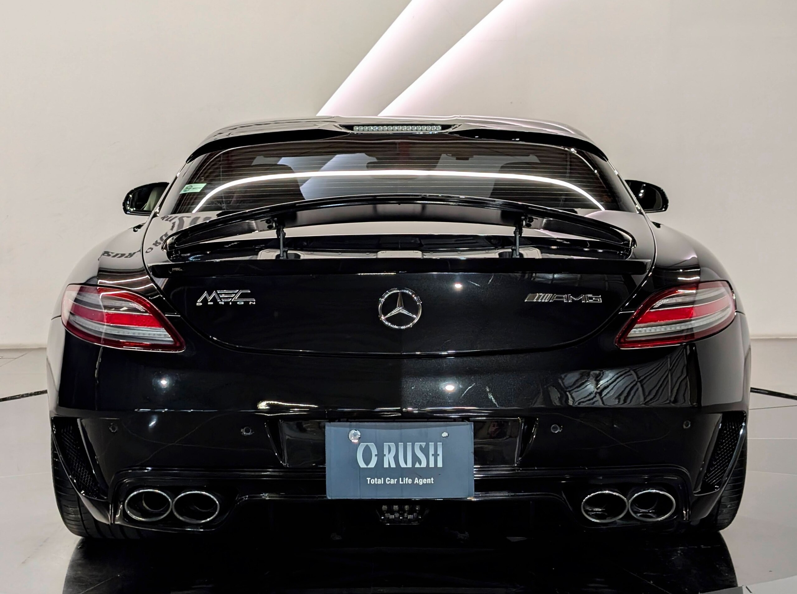 Mercedes Benz SLS AMG (photo: 5)