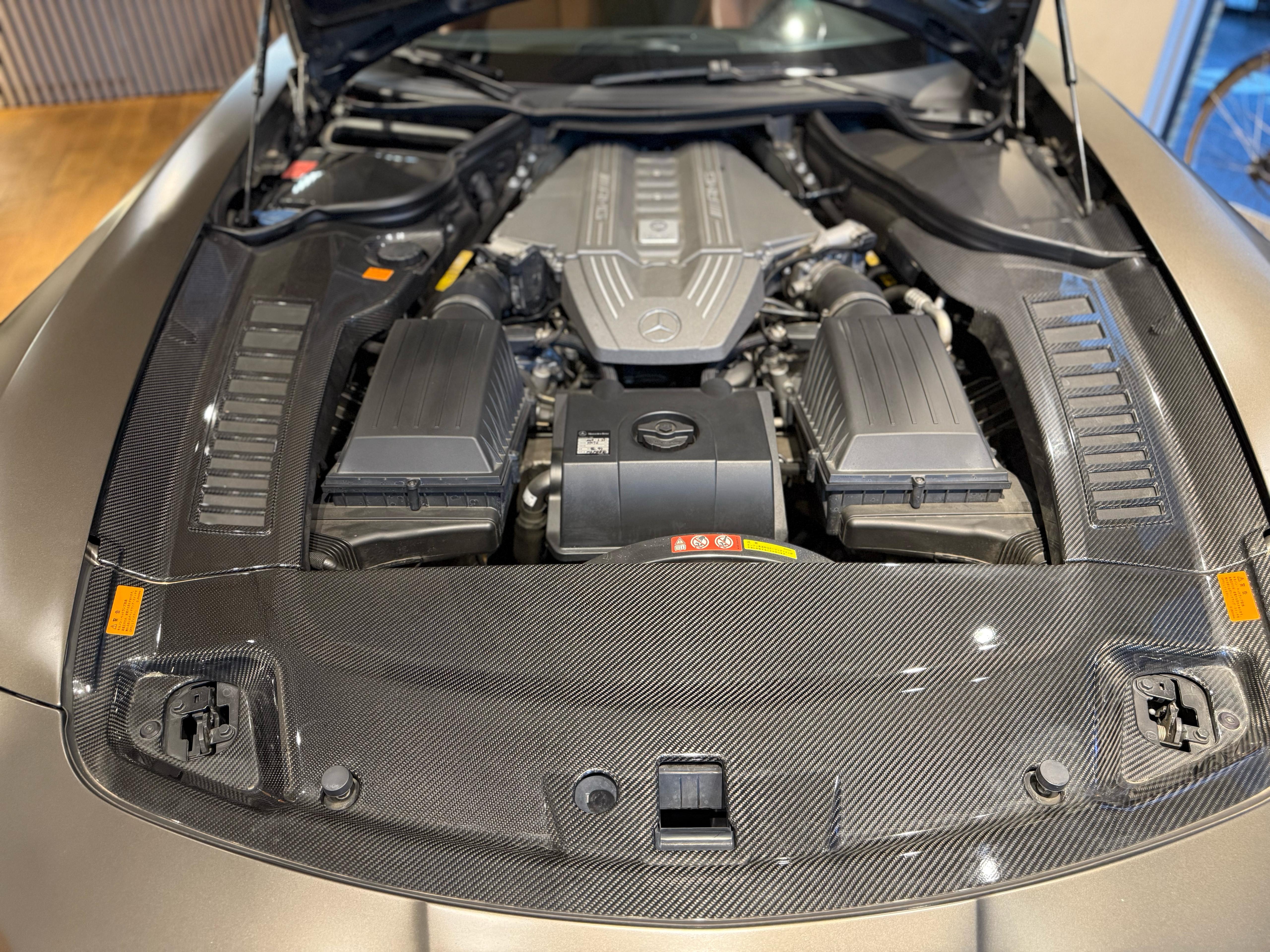 Mercedes Benz SLS AMG (photo: 9)