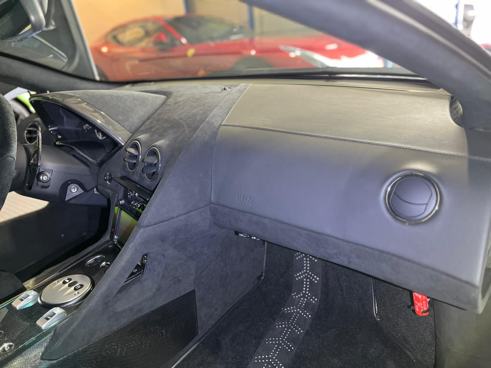 Lamborghini Murcielago LP670-4 SV (photo: 15)