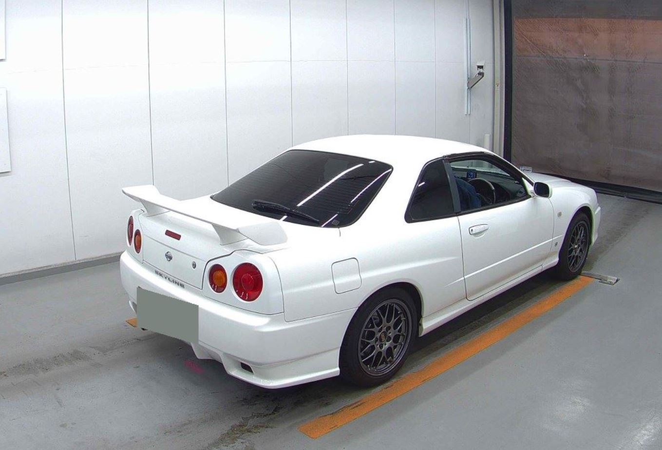 Nissan Skyline 25GTT (photo: 3)