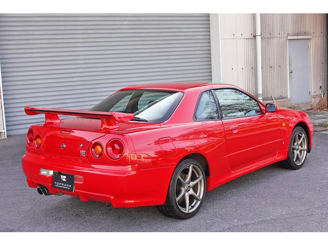 Nissan Skyline GT-R (photo: 6)