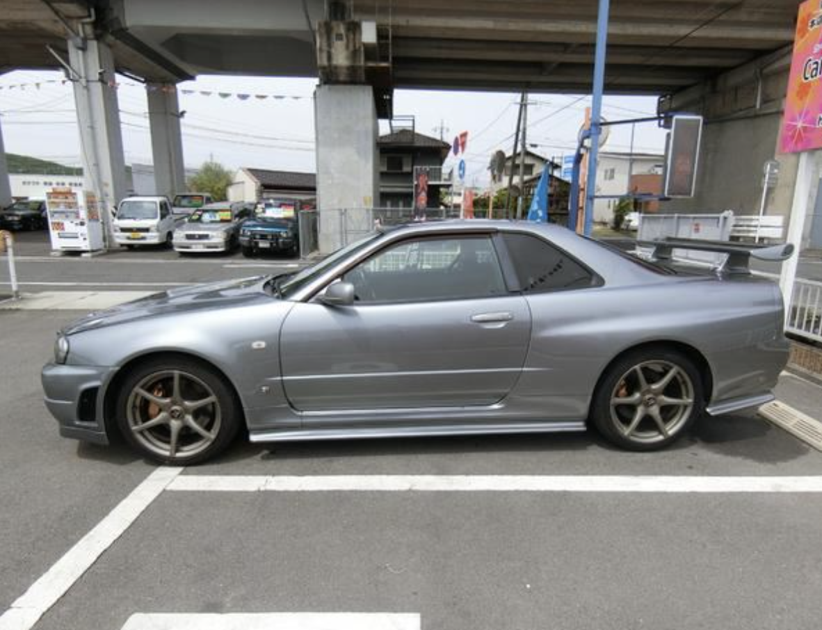 Nissan Skyline GT-R (photo: 5)