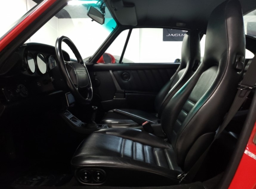 Porsche 911 Carrera 2 (photo: 9)