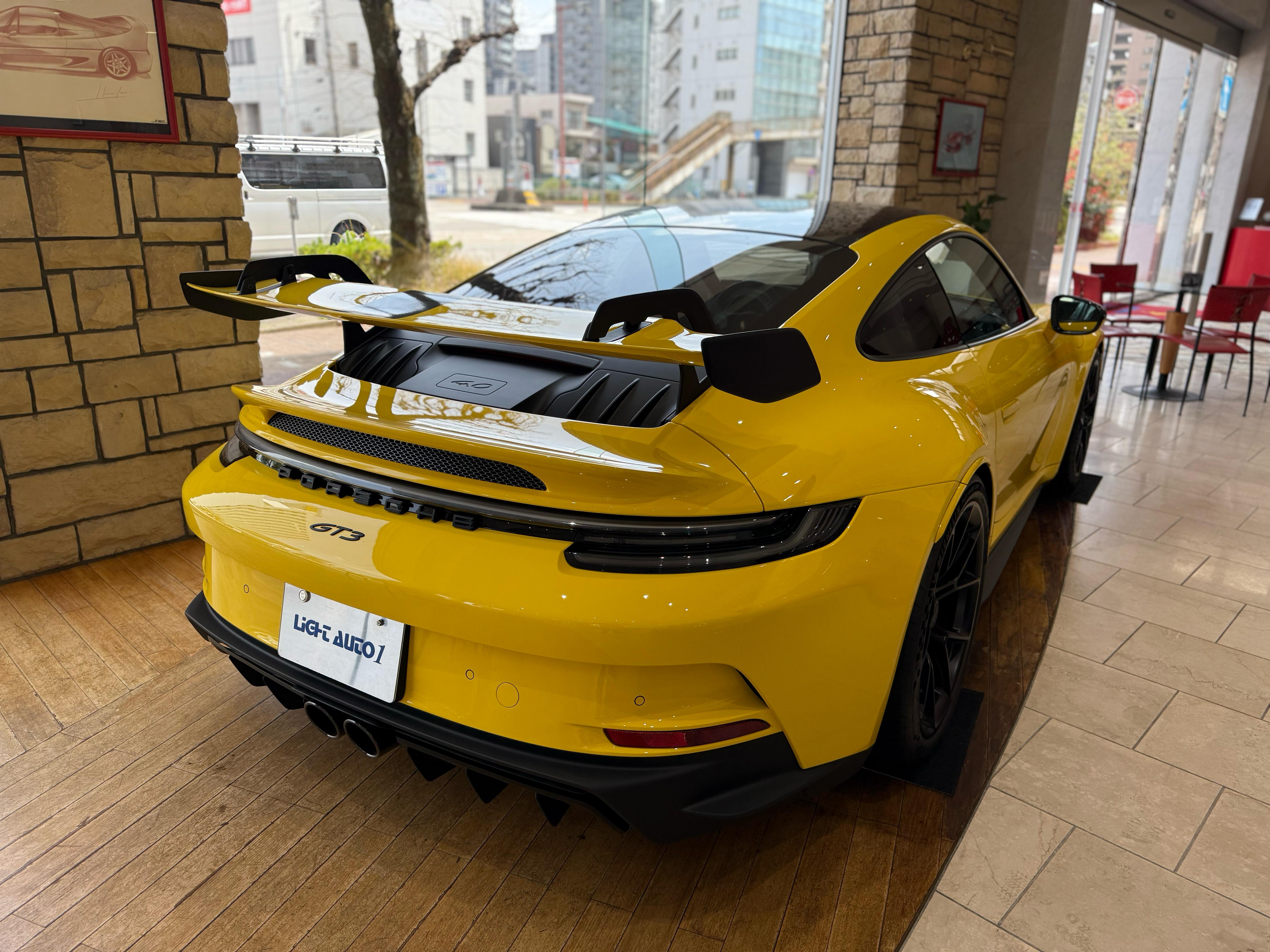 Porsche 911 GT3 (photo: 3)