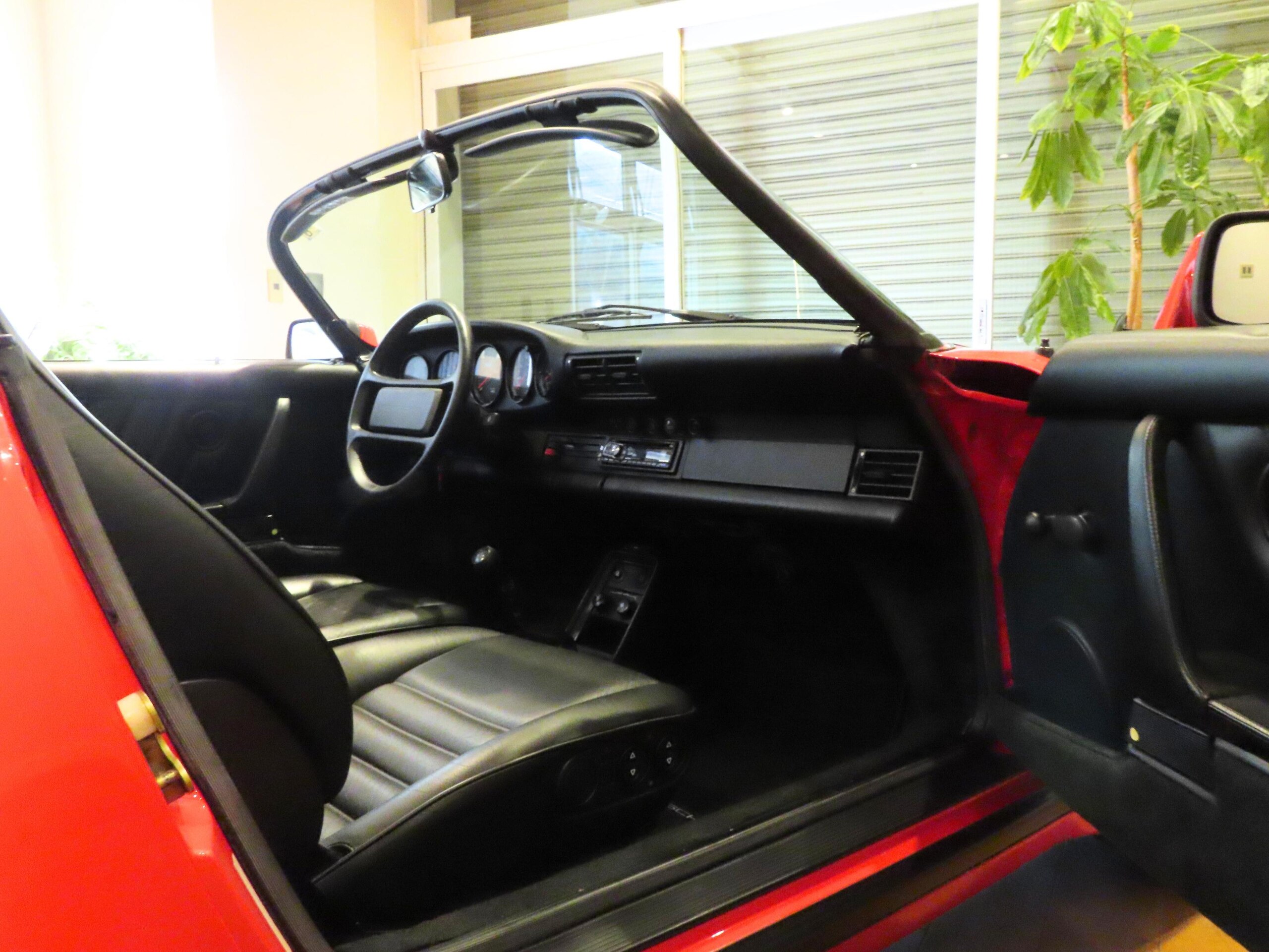 Porsche 911 Speedster (photo: 11)