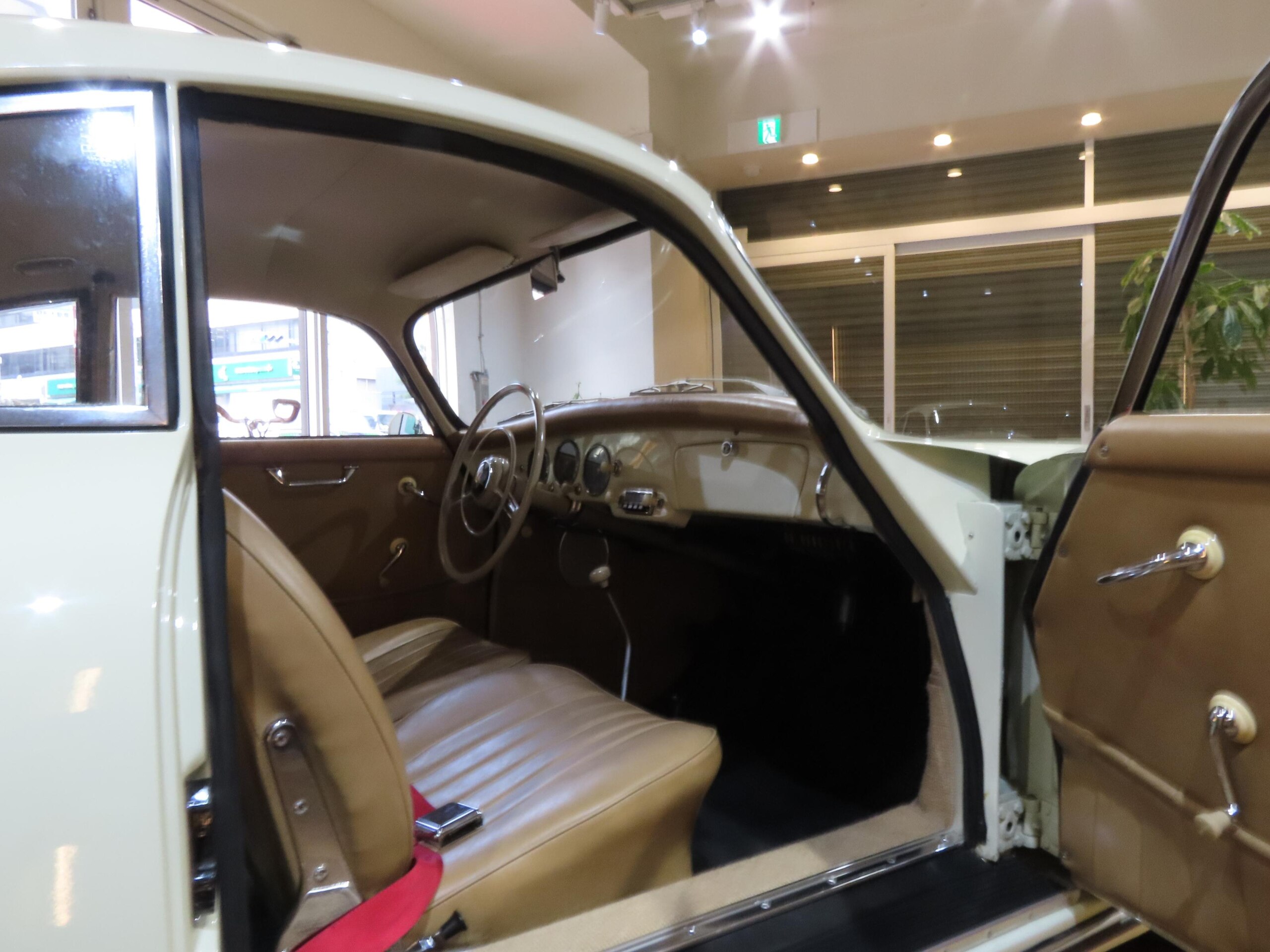Porsche 356 (photo: 10)