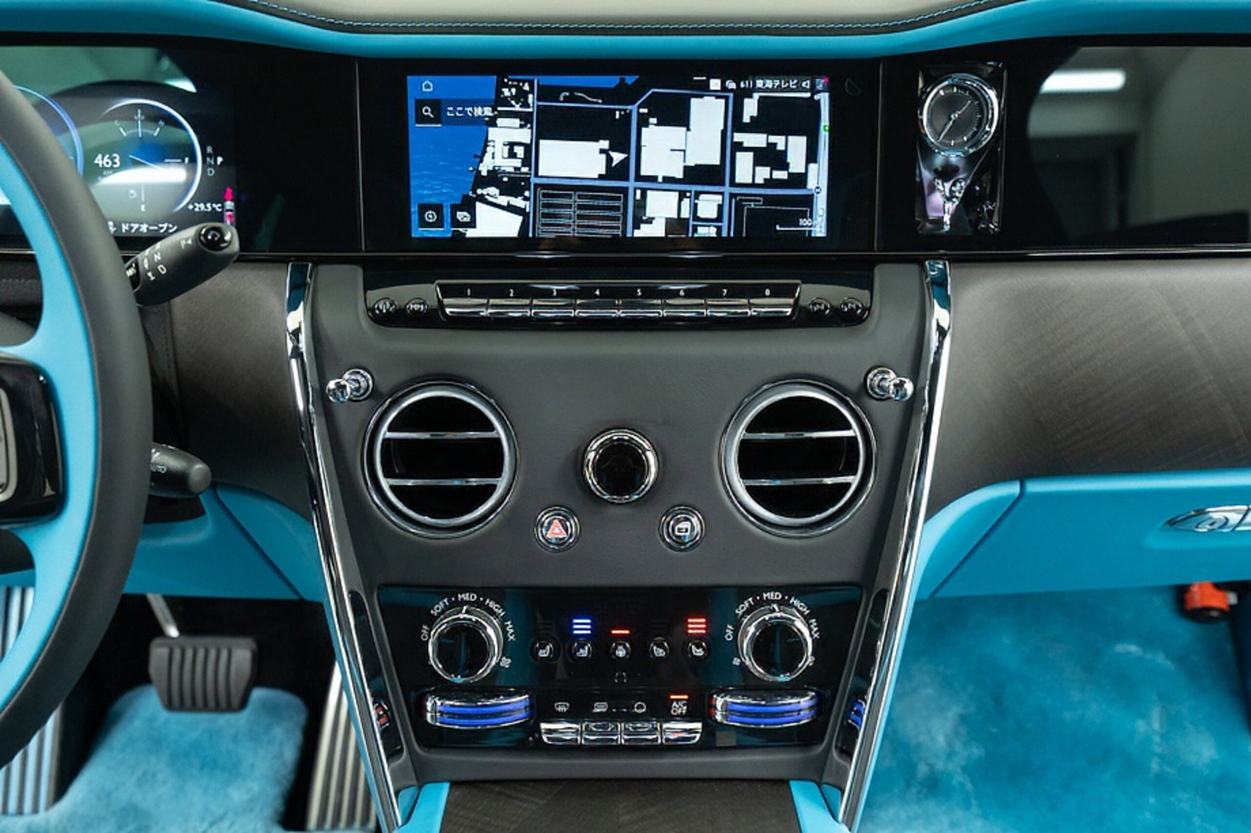 Rolls-Royce Cullinan (photo: 15)