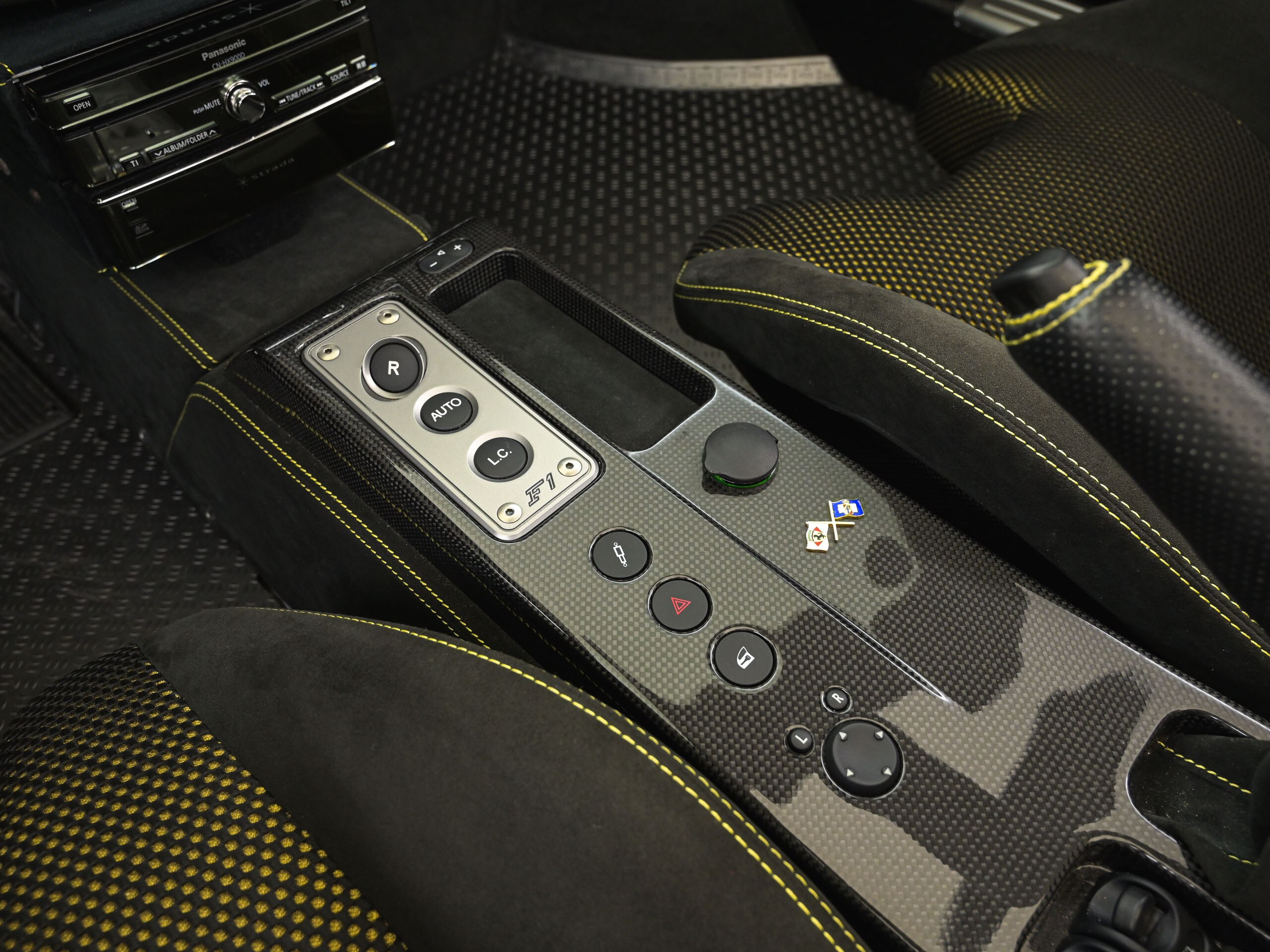 Ferrari Scuderia Spider 16M (photo: 13)