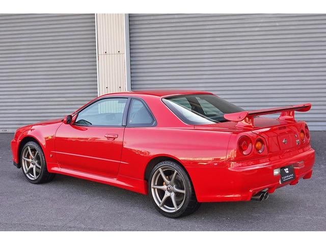 Nissan Skyline GT-R (photo: 4)