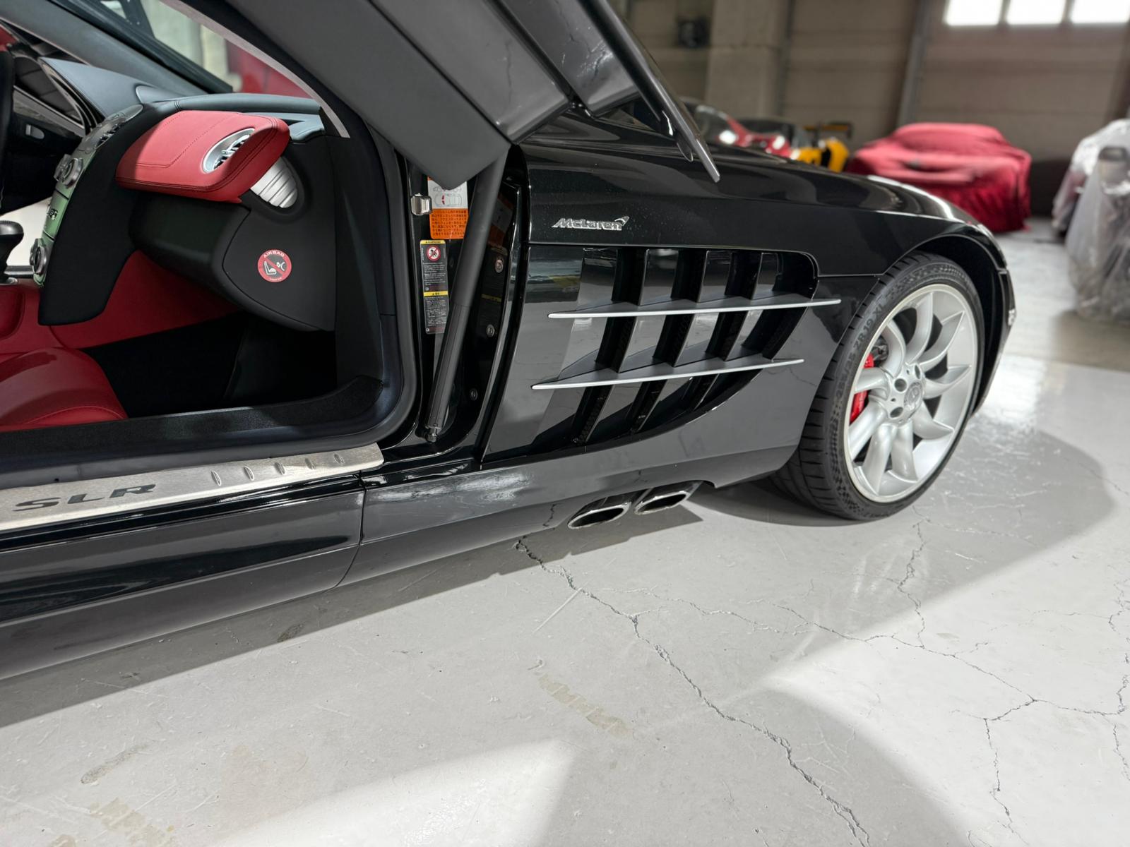 Mercedes Benz SLR McLaren (photo: 10)
