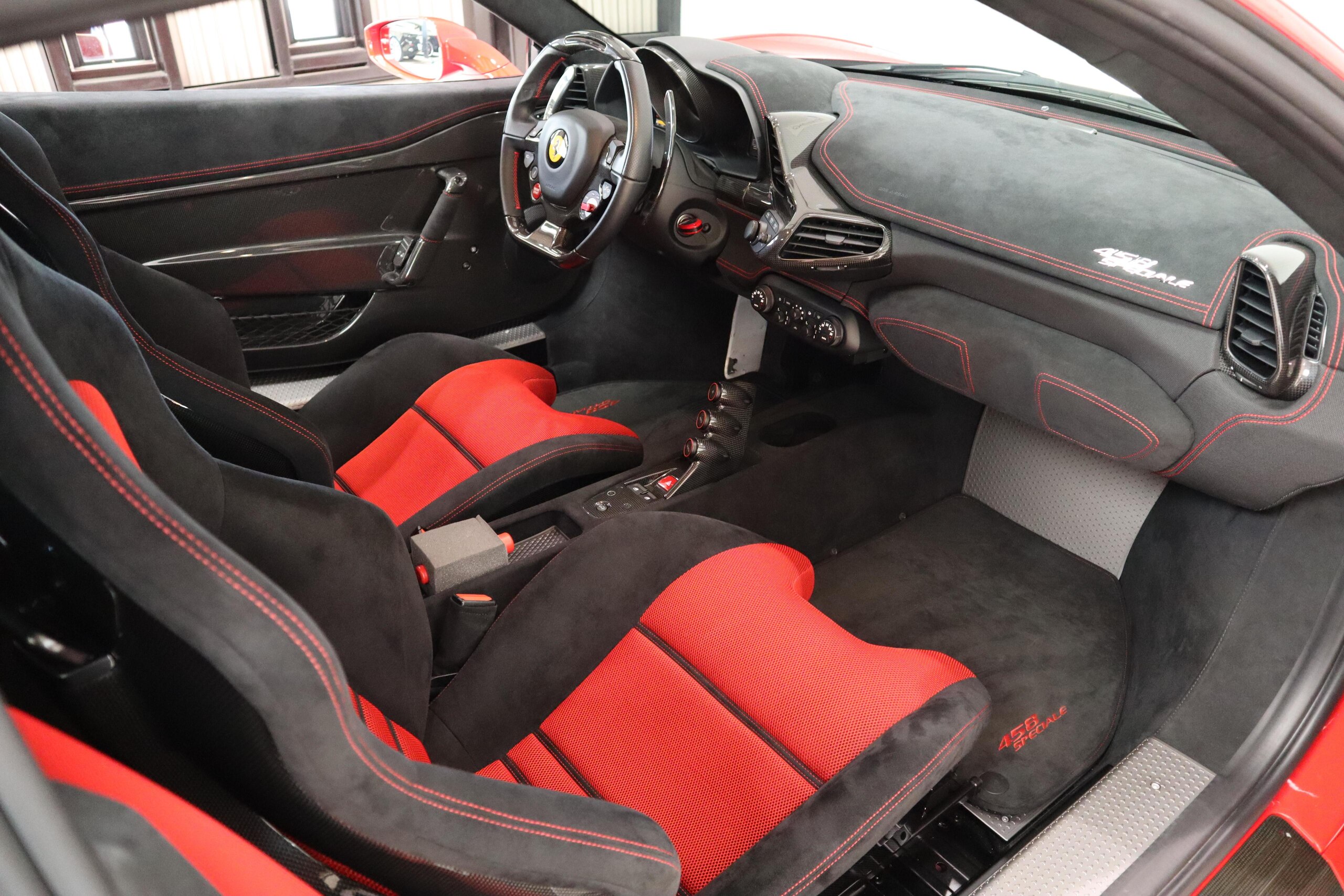 Ferrari 458 Speciale (photo: 13)