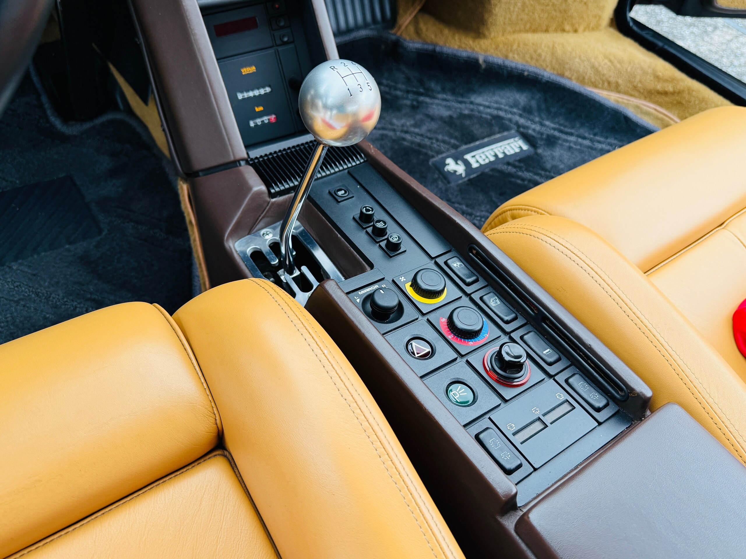 Ferrari Testarossa (photo: 14)