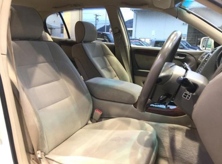Toyota Aristo V300 (photo: 6)