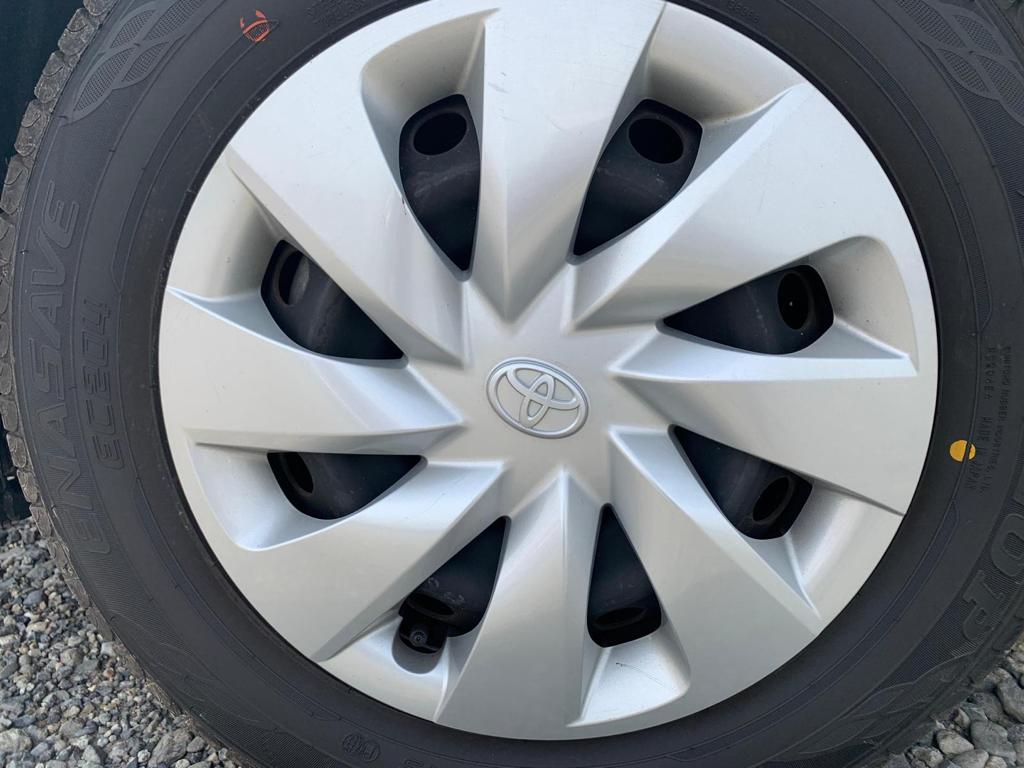 Toyota Vitz (photo: 9)