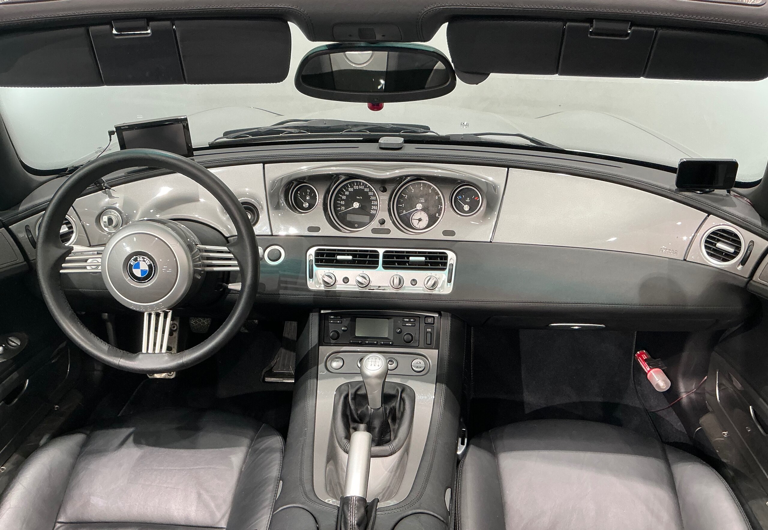 BMW Z8 (photo: 7)