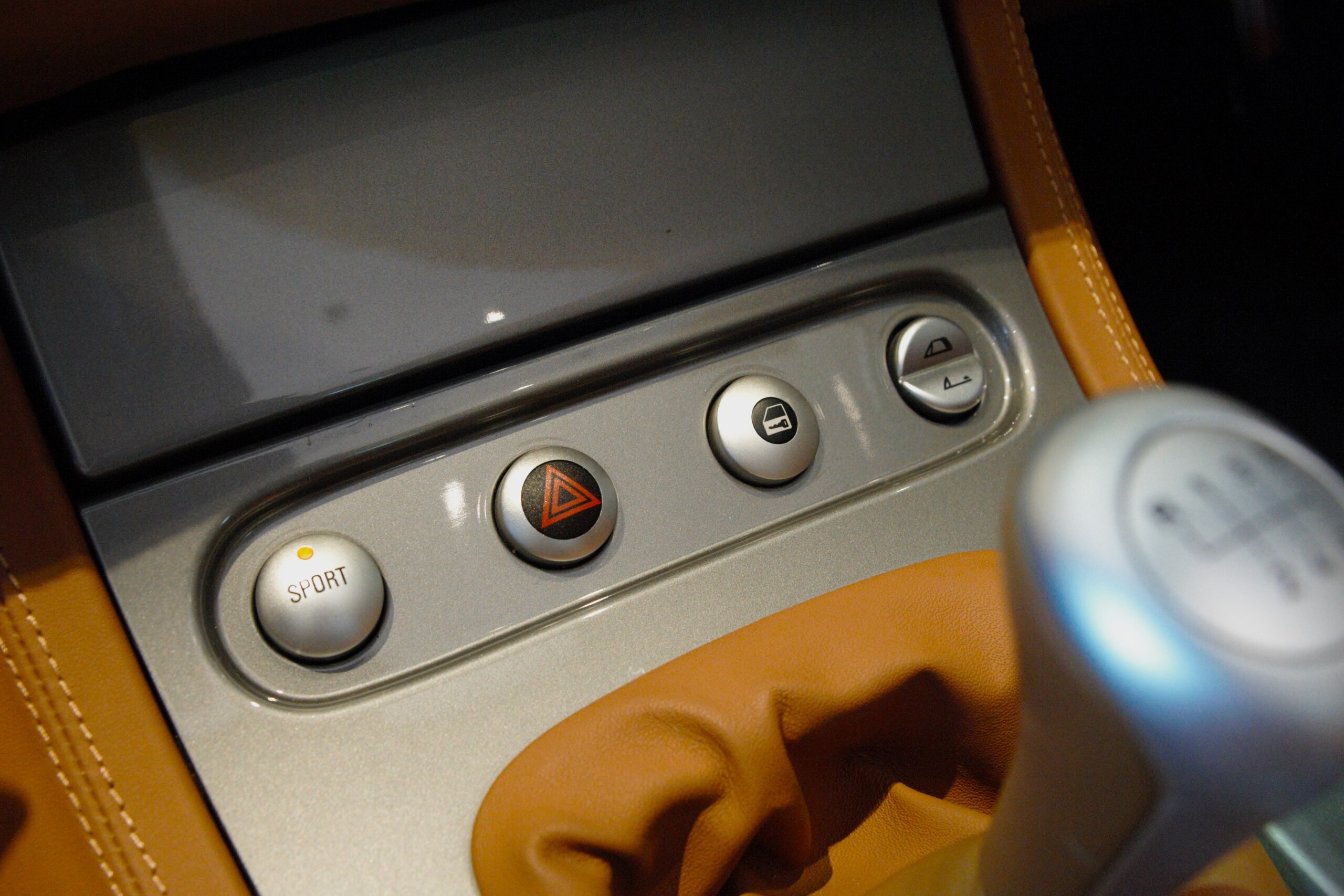 BMW Z8 (photo: 14)