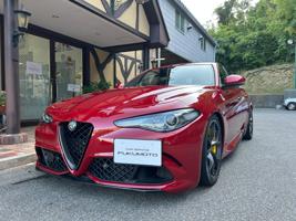 Alfa Romeo Giulia Quadrifoglio 2017 for sale from Japan