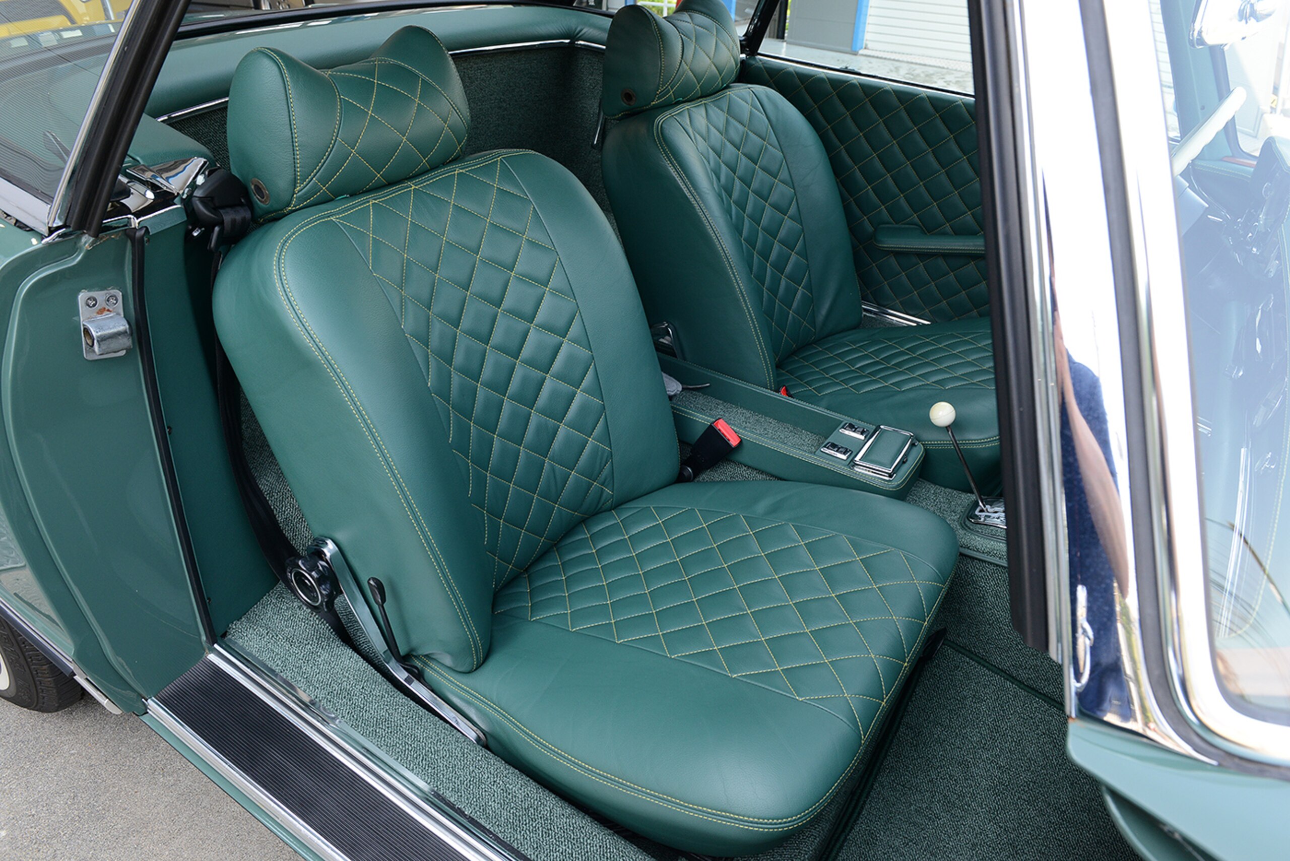 Mercedes Benz 280SL (photo: 15)