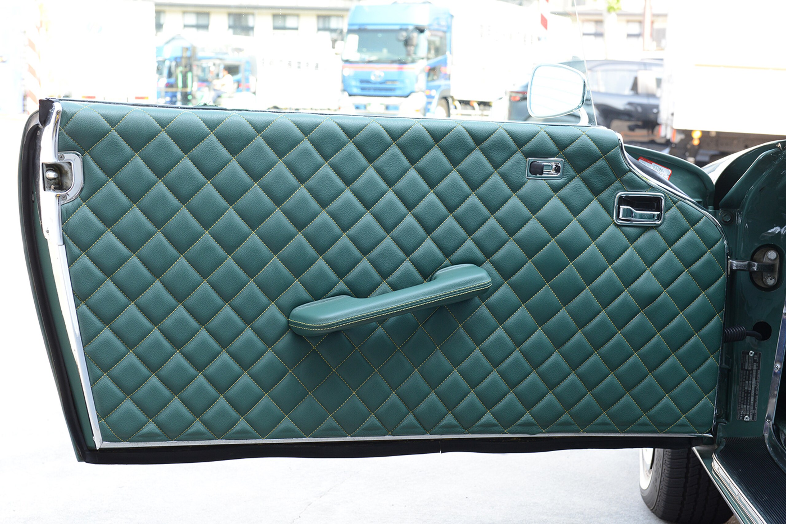 Mercedes Benz 280SL (photo: 6)