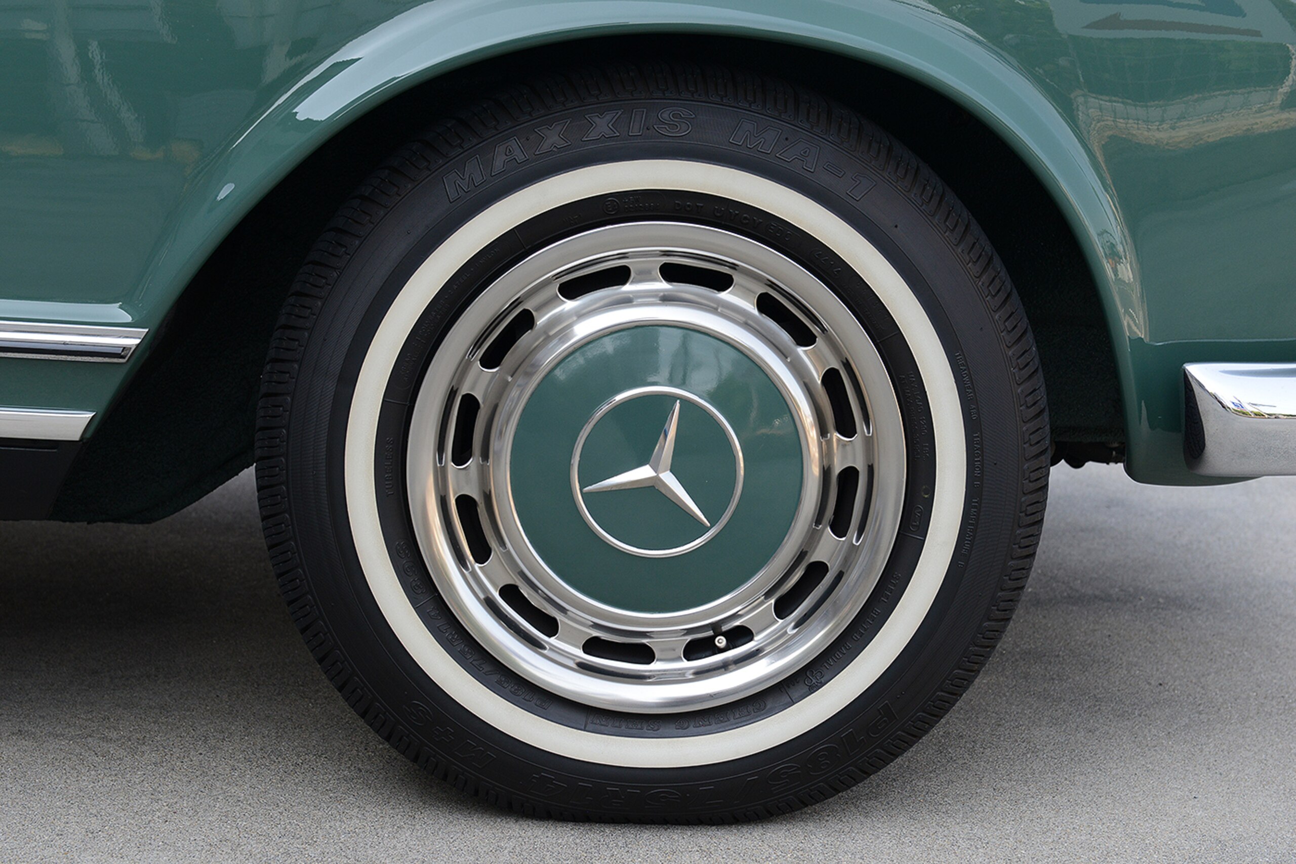 Mercedes Benz 280SL (photo: 19)