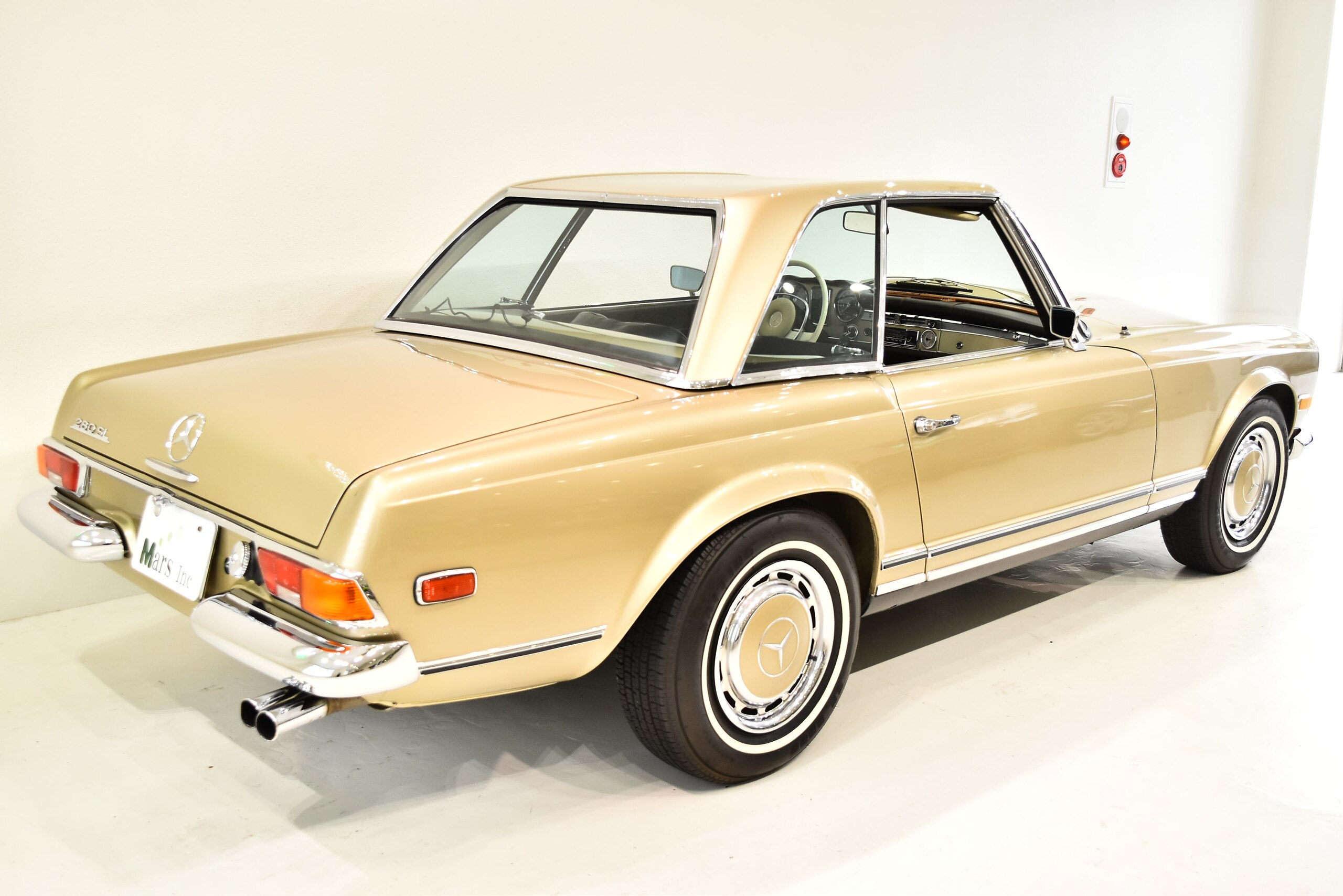 Mercedes Benz 280SL (photo: 6)