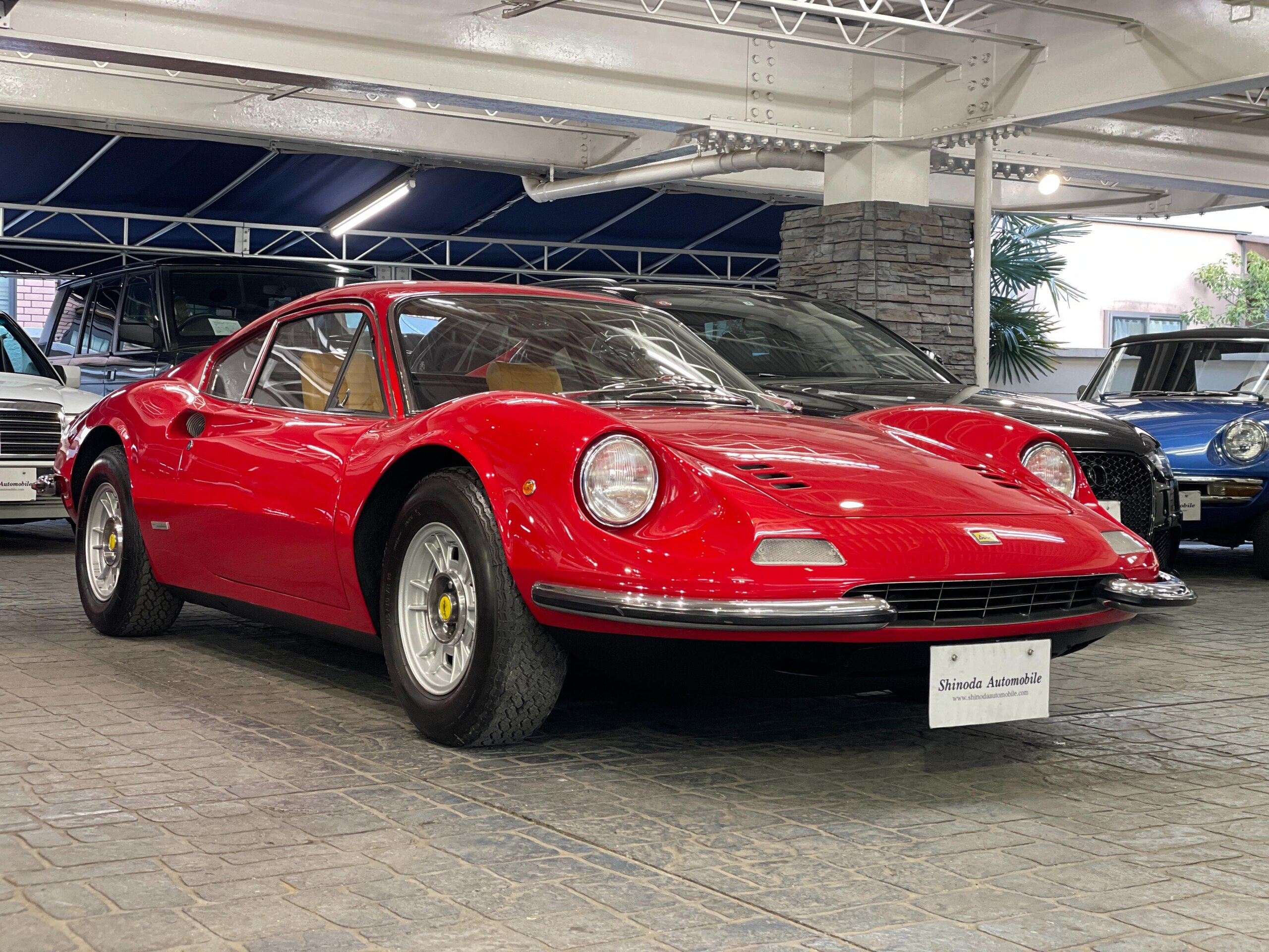 Ferrari DINO 246GT (photo: 2)