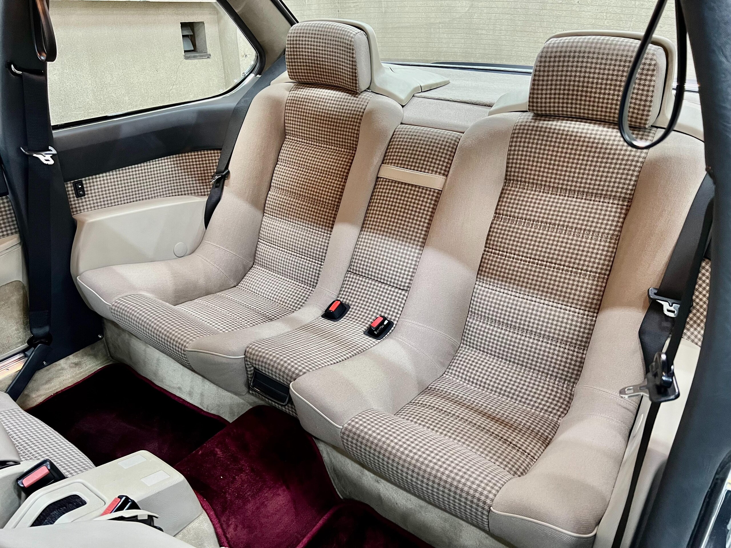 BMW 635CSi (photo: 15)