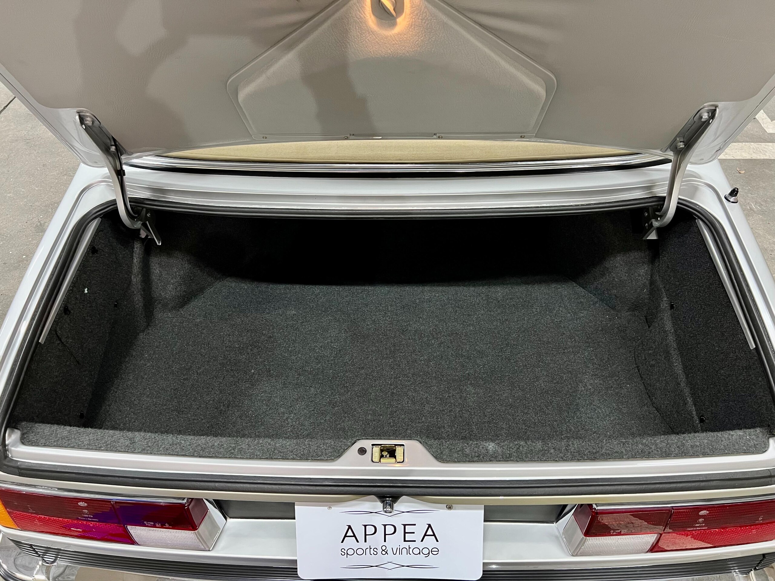 BMW 635CSi (photo: 20)