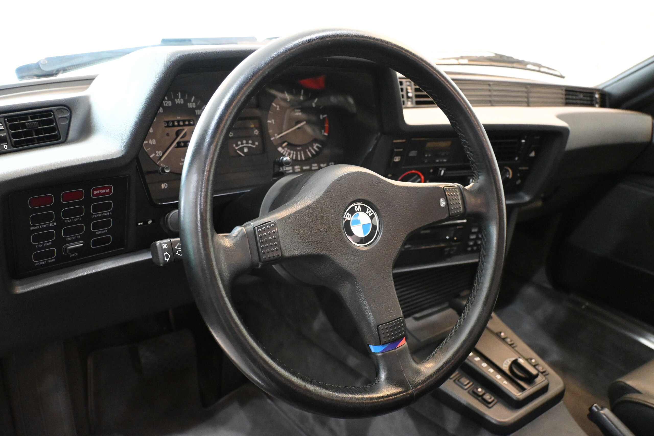 BMW 635CSi (photo: 4)