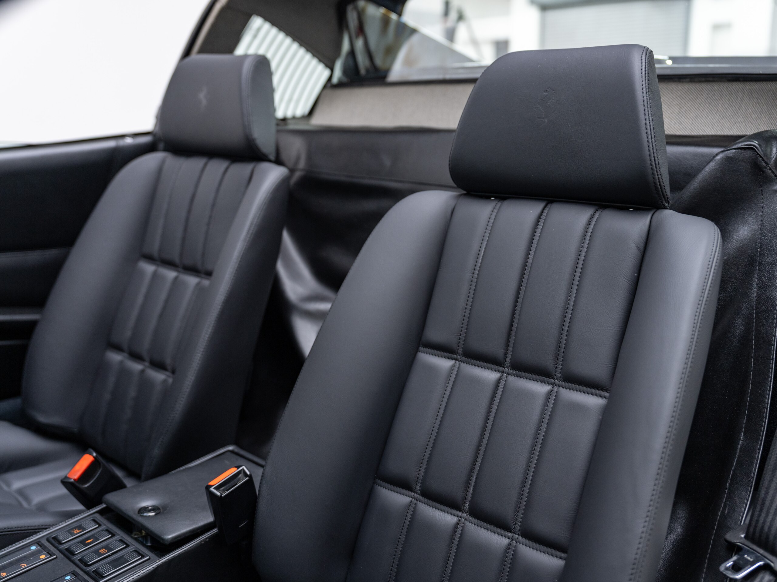 Ferrari 328GTS (photo: 10)