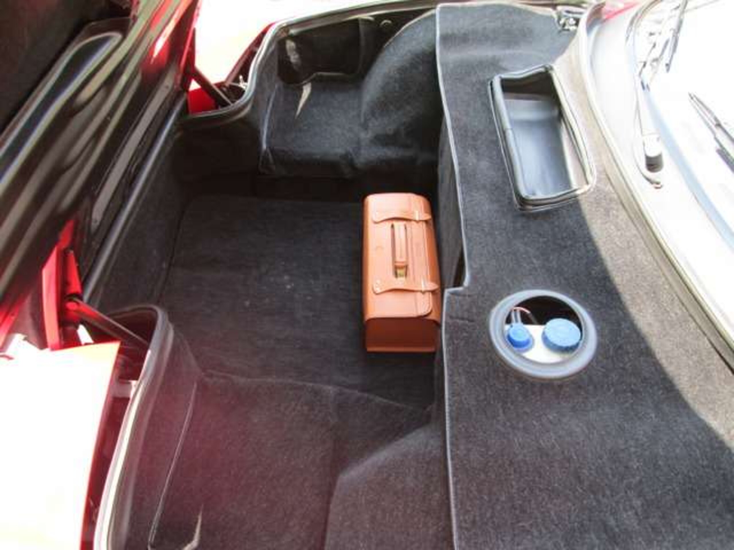 Ferrari Testarossa (photo: 17)