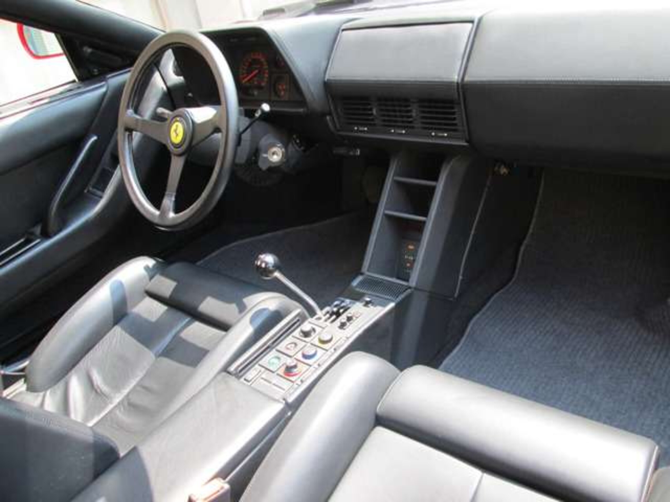 Ferrari Testarossa (photo: 13)